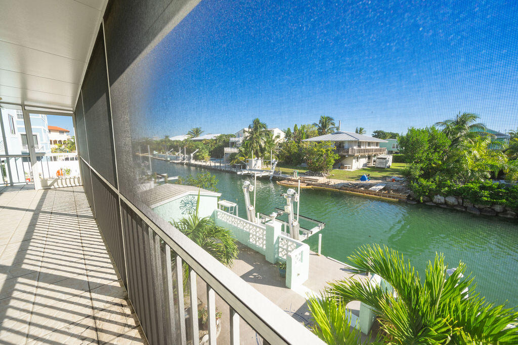 845 Gulf Drive