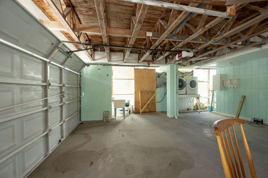 845 Gulf Drive