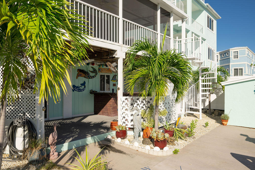 845 Gulf Drive