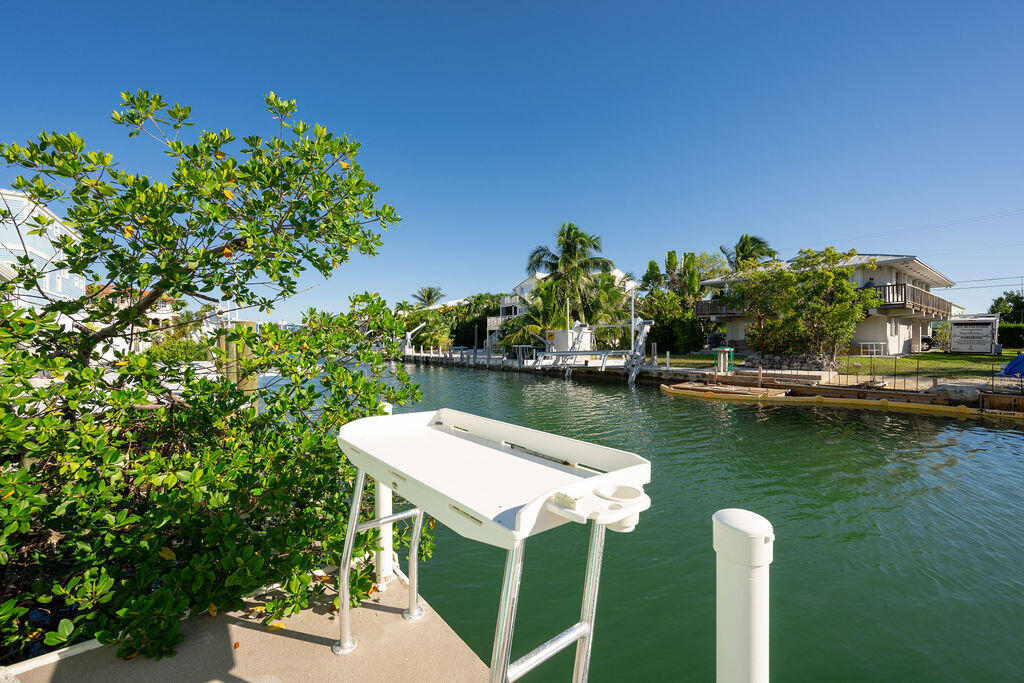 845 Gulf Drive
