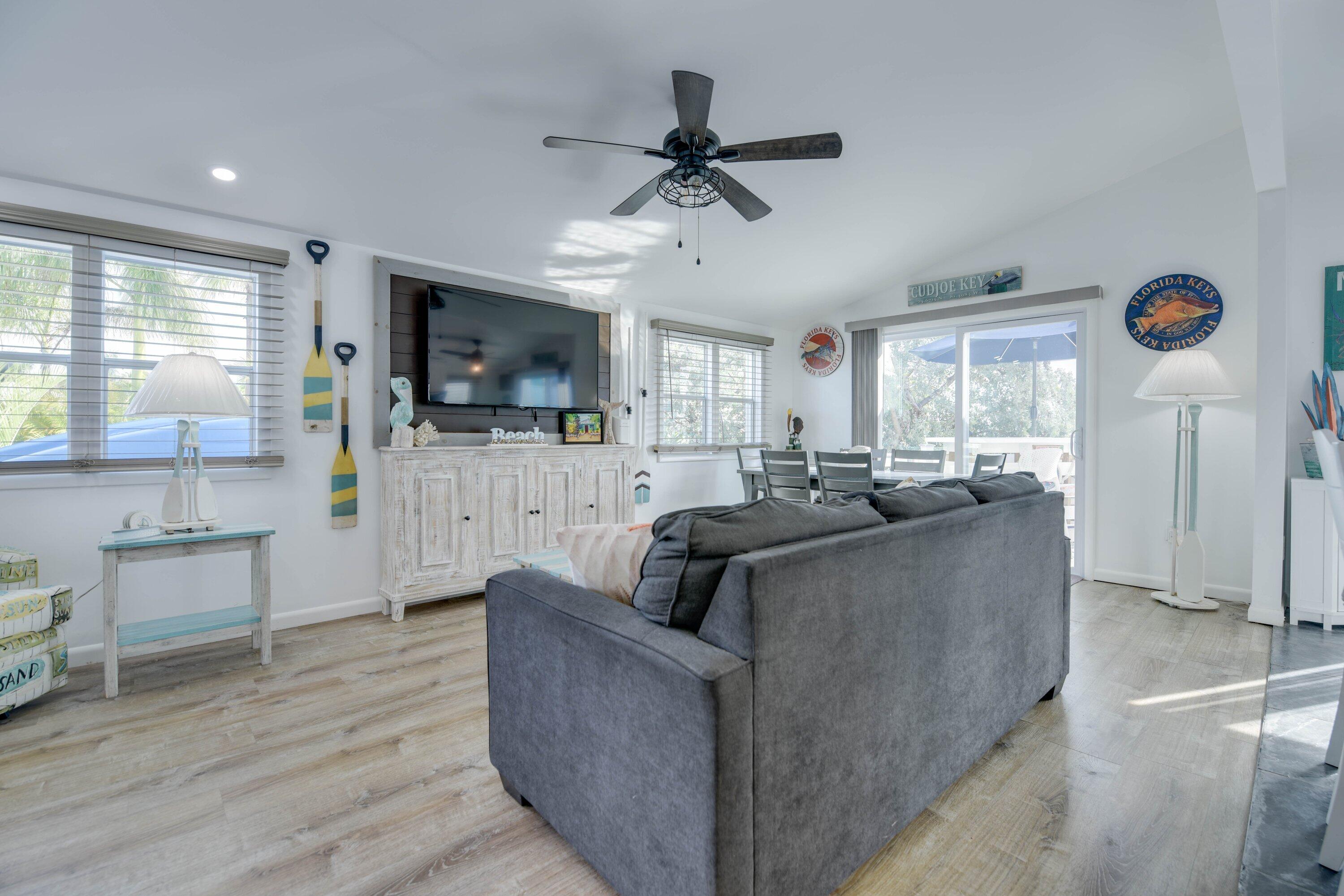 701 Spanish Main Drive Unit: 249
