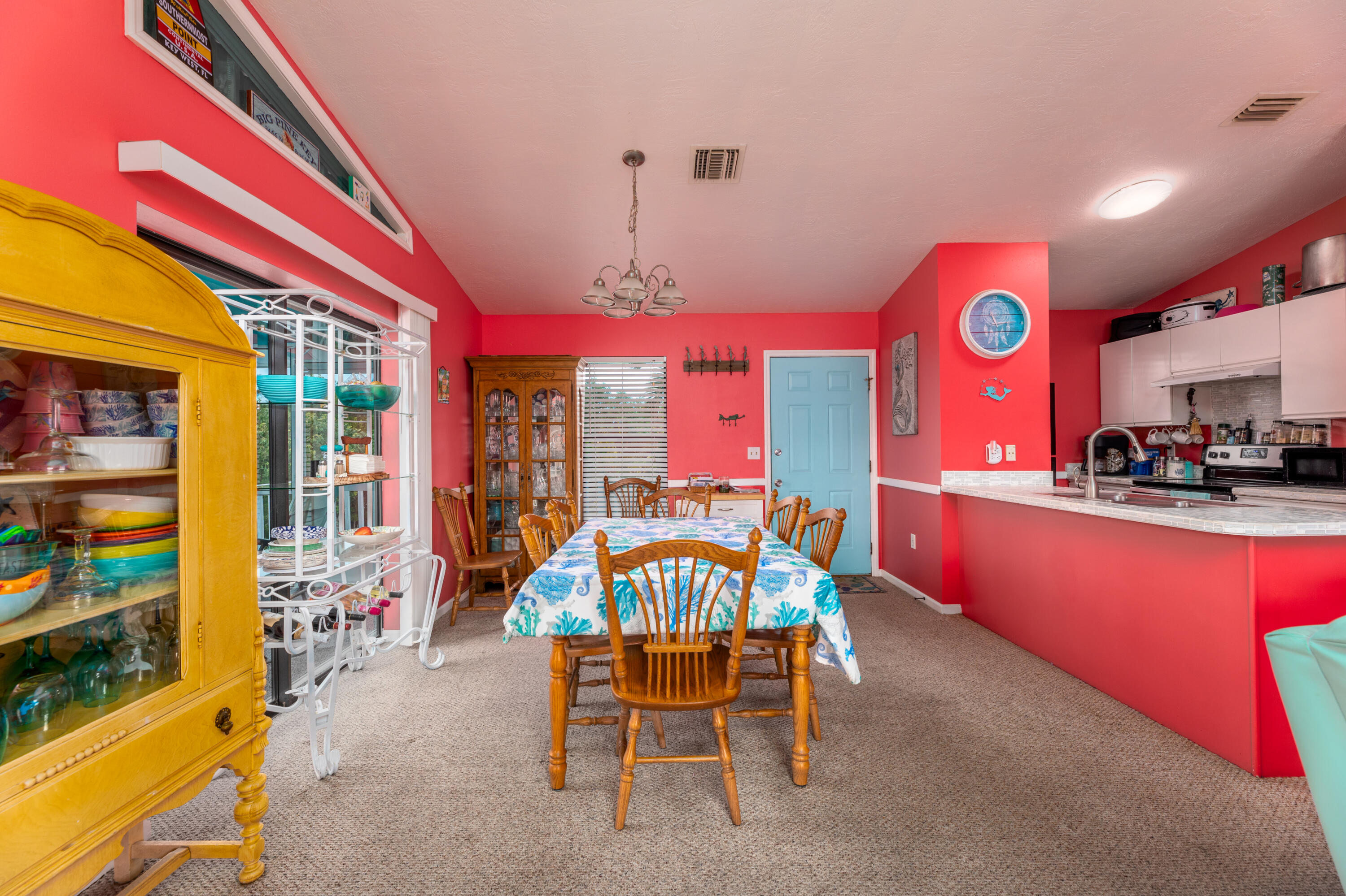 3922 Gordon Road