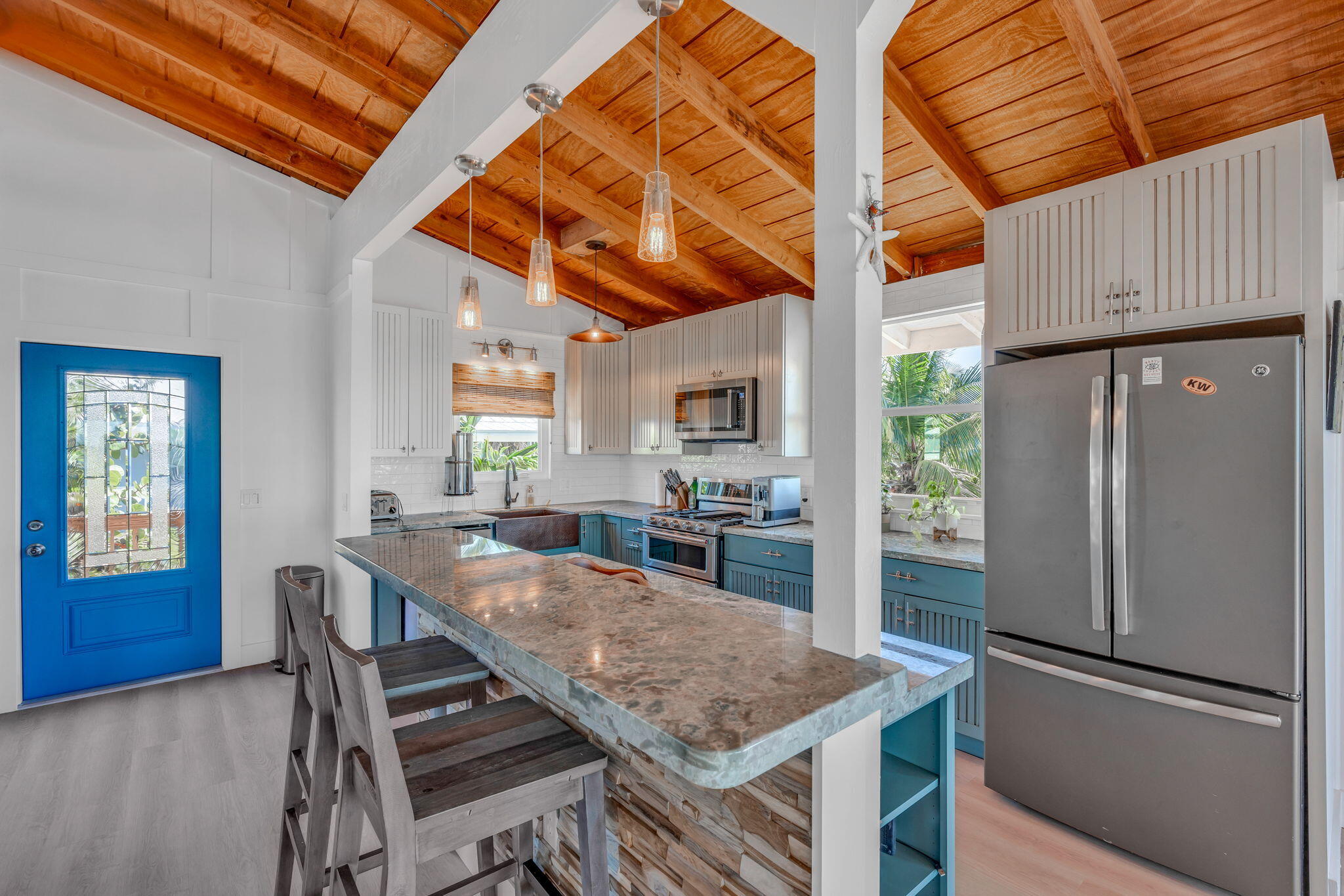 22836 Port Royal Lane