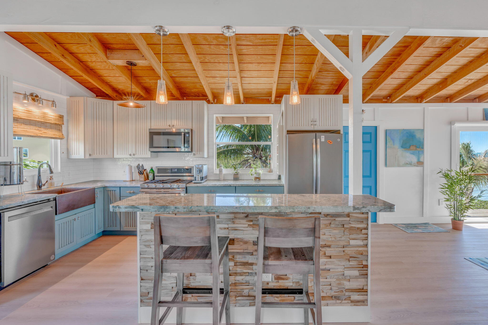 22836 Port Royal Lane