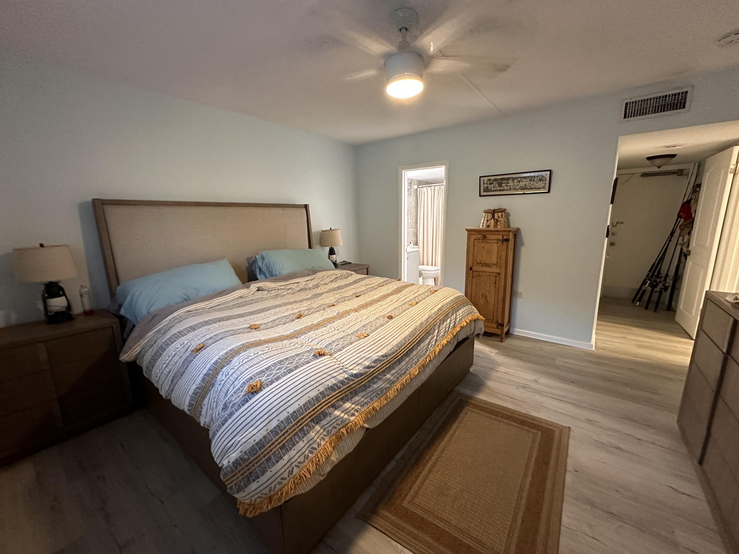 1129 Pebble Beach Lane Unit: 4