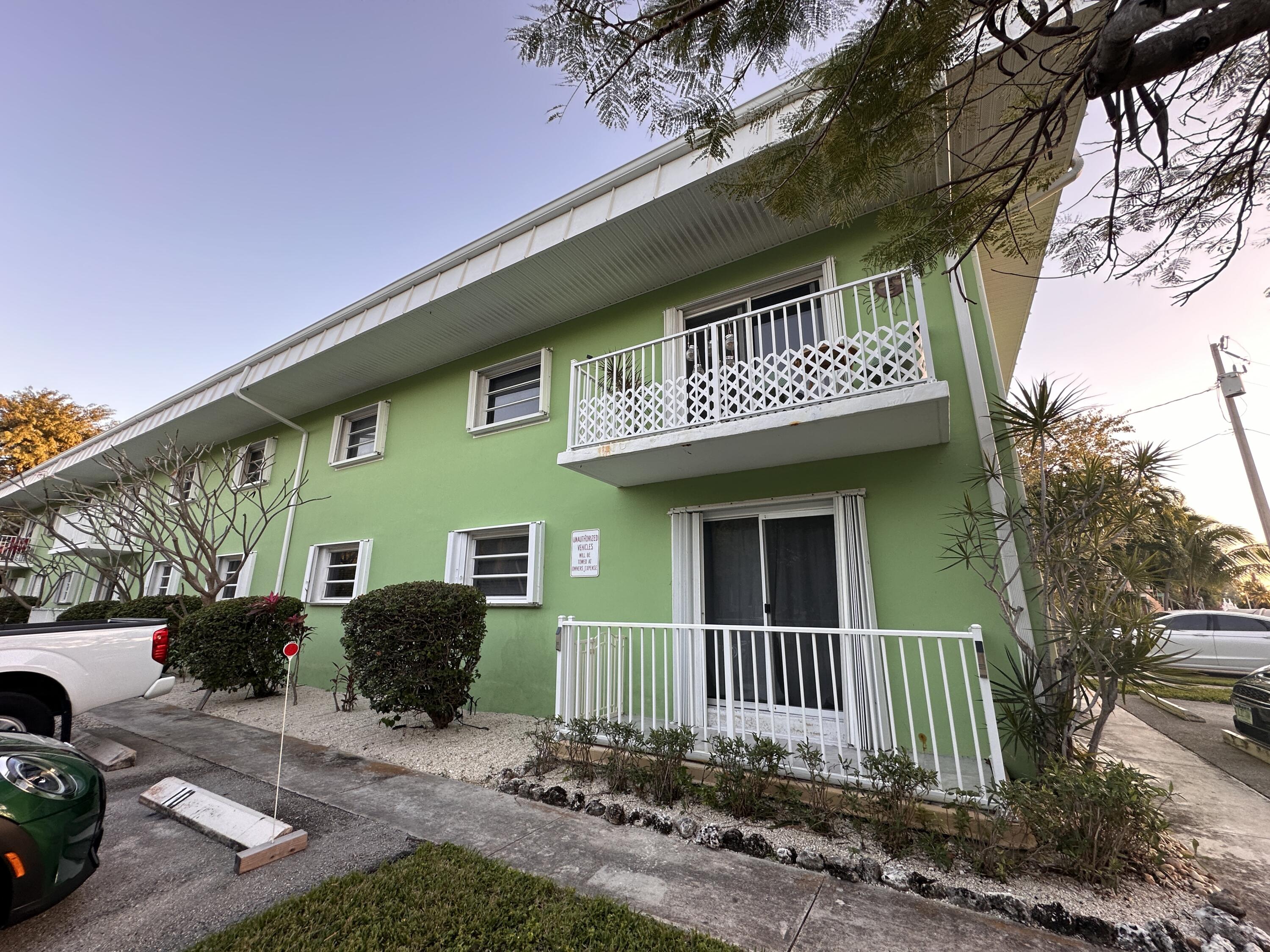 1129 Pebble Beach Lane Unit: 4
