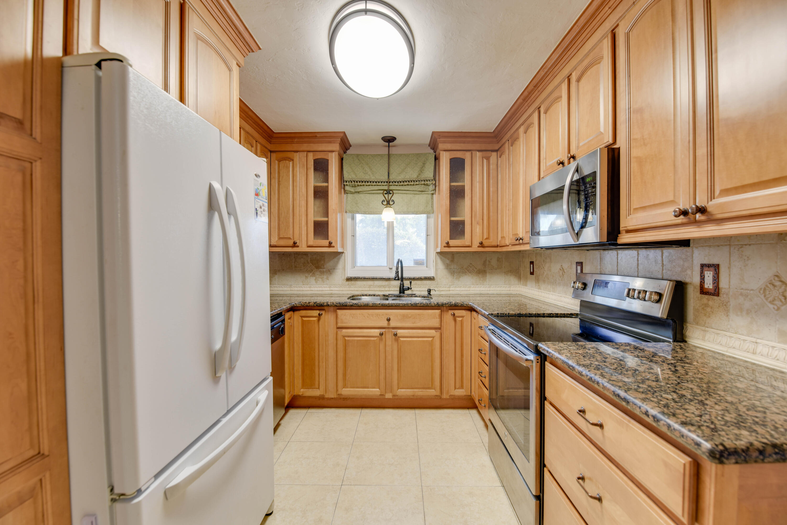 1555 5Th Street