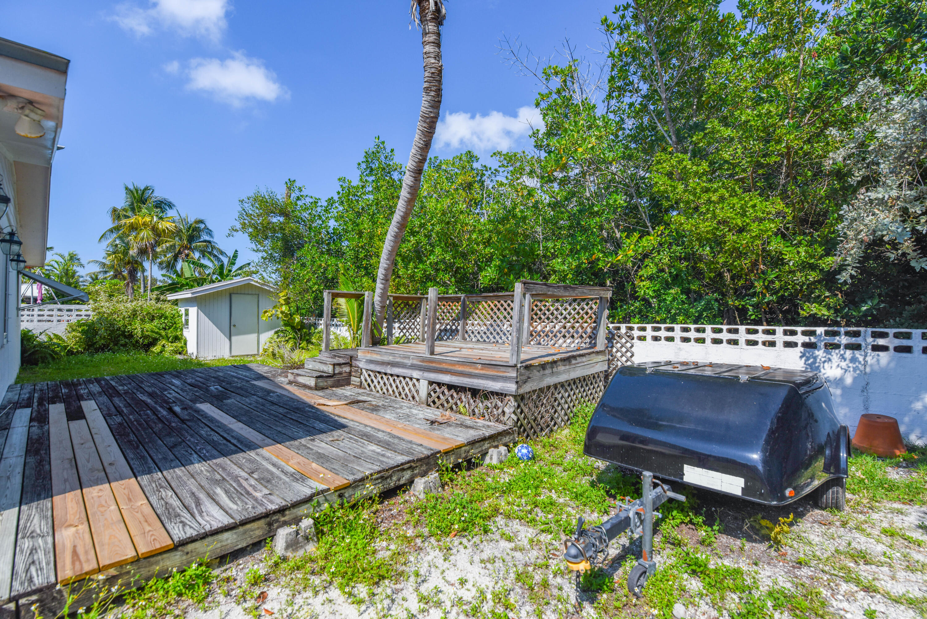 1555 5Th Street