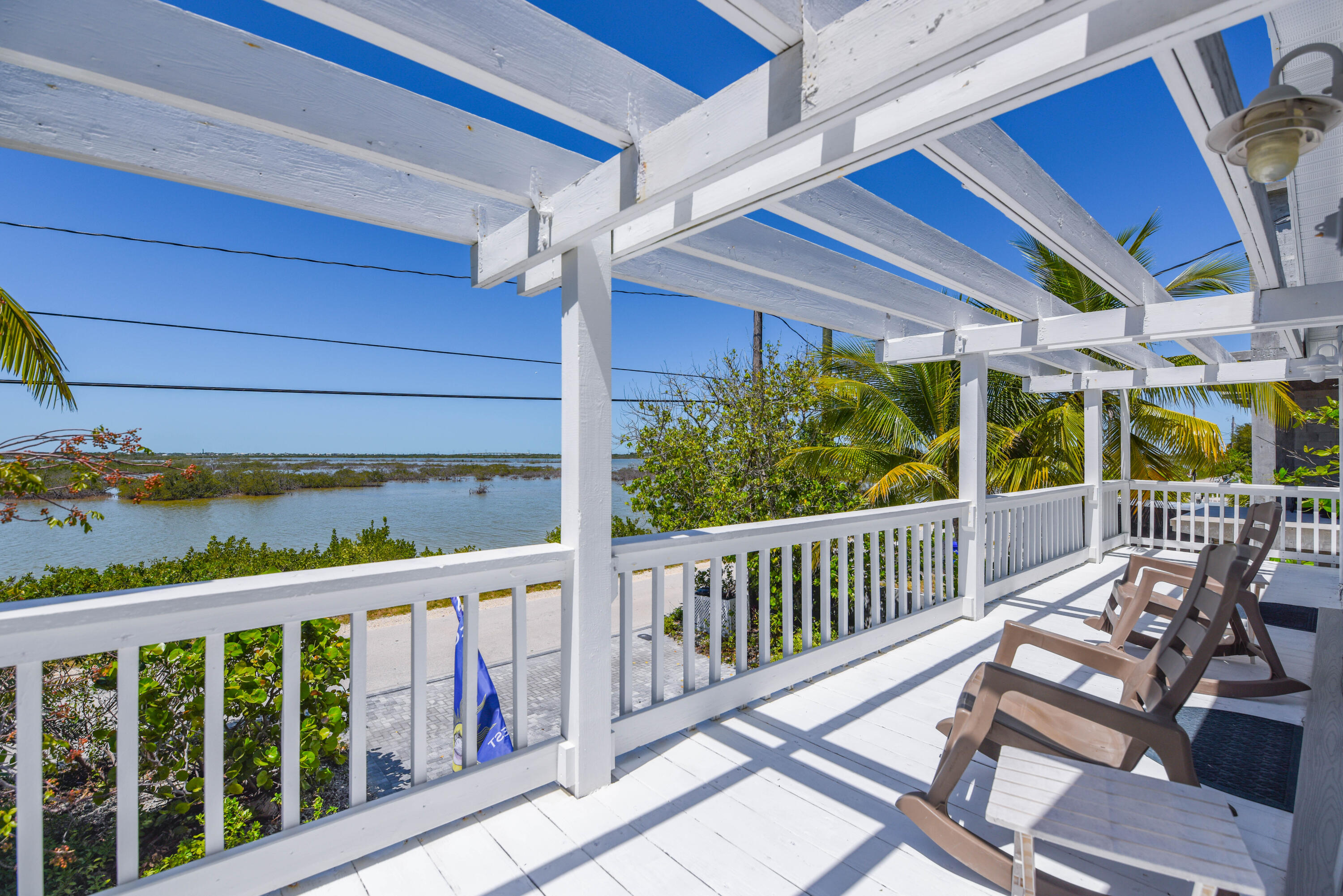 743 Indies Road