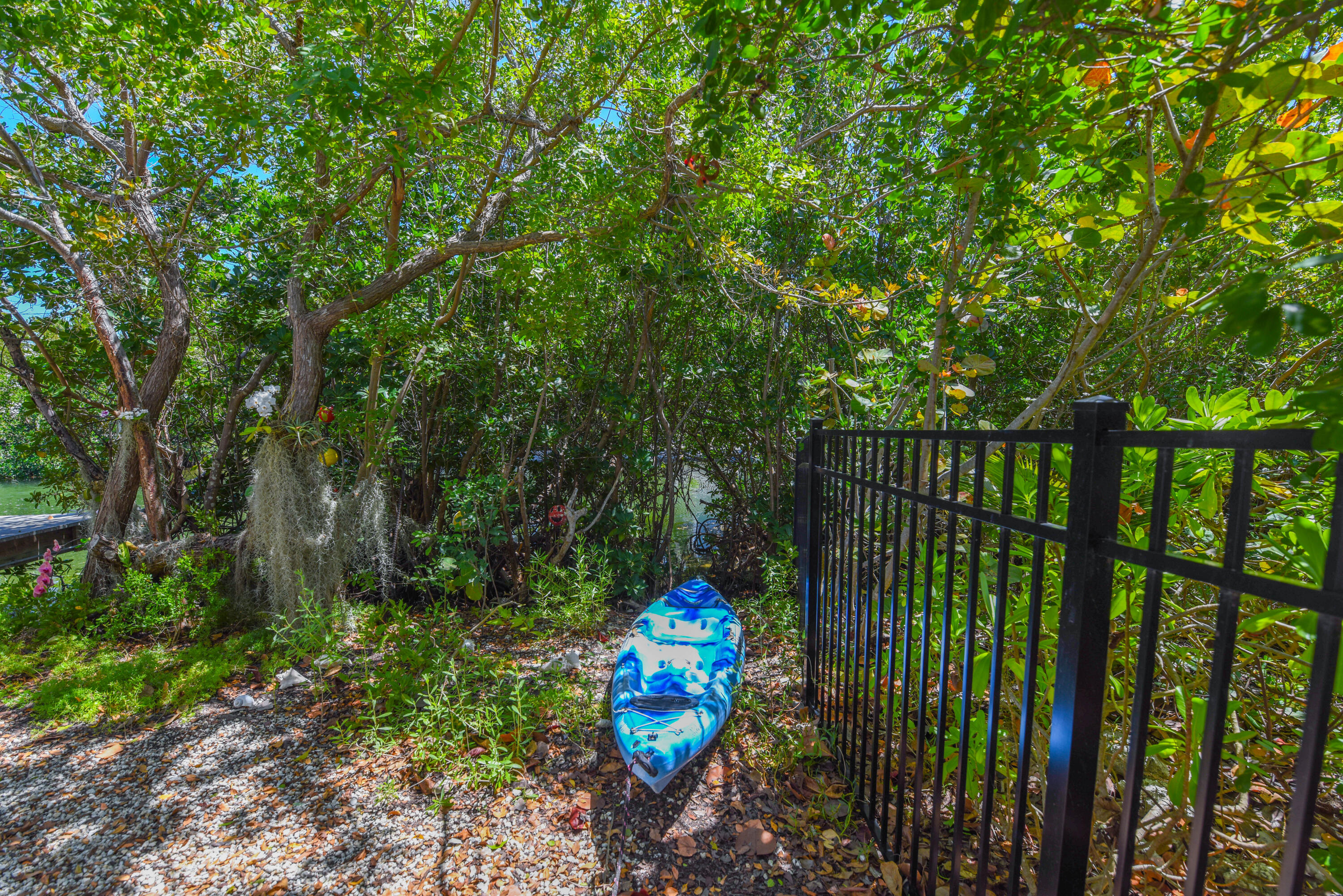 743 Indies Road
