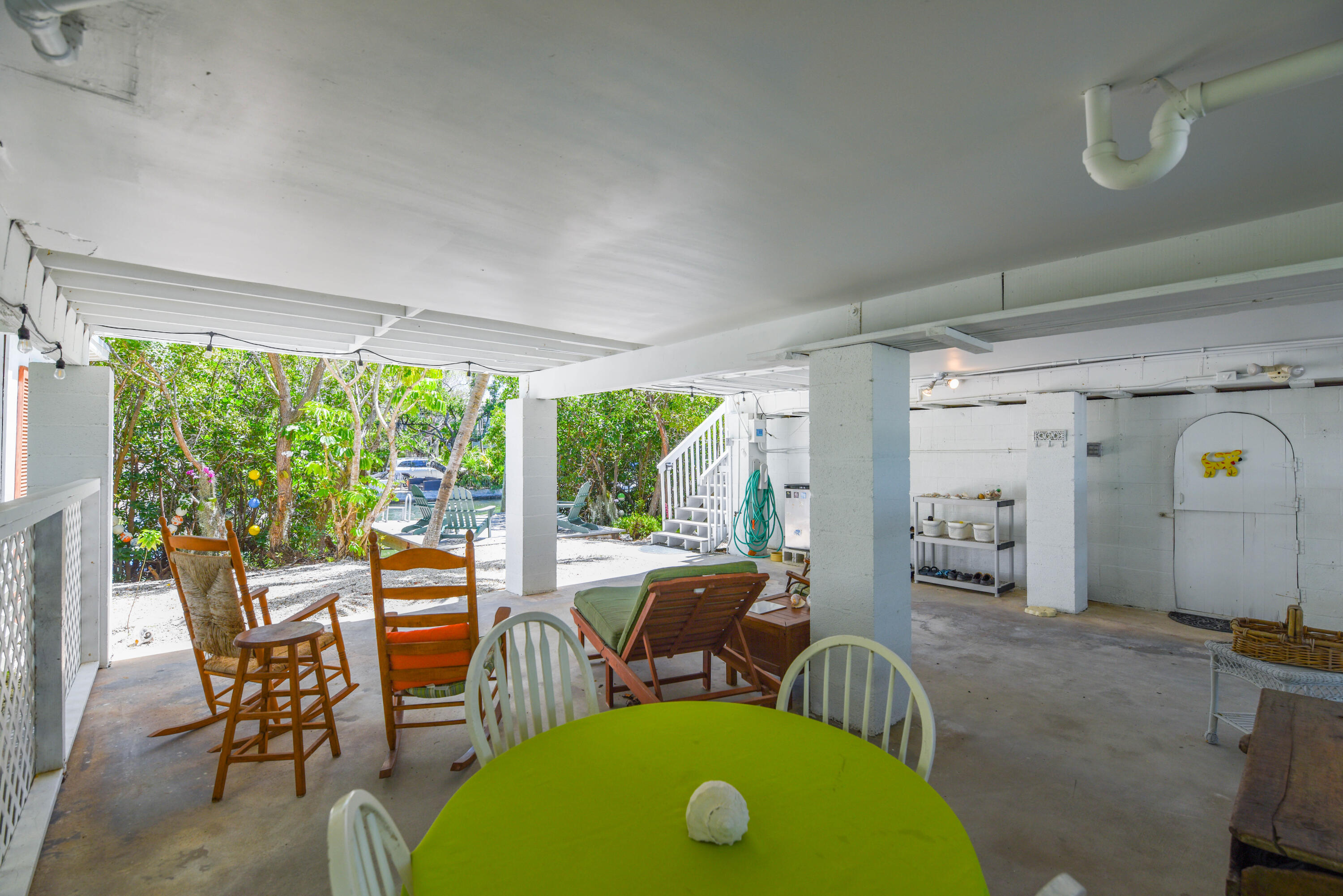 743 Indies Road