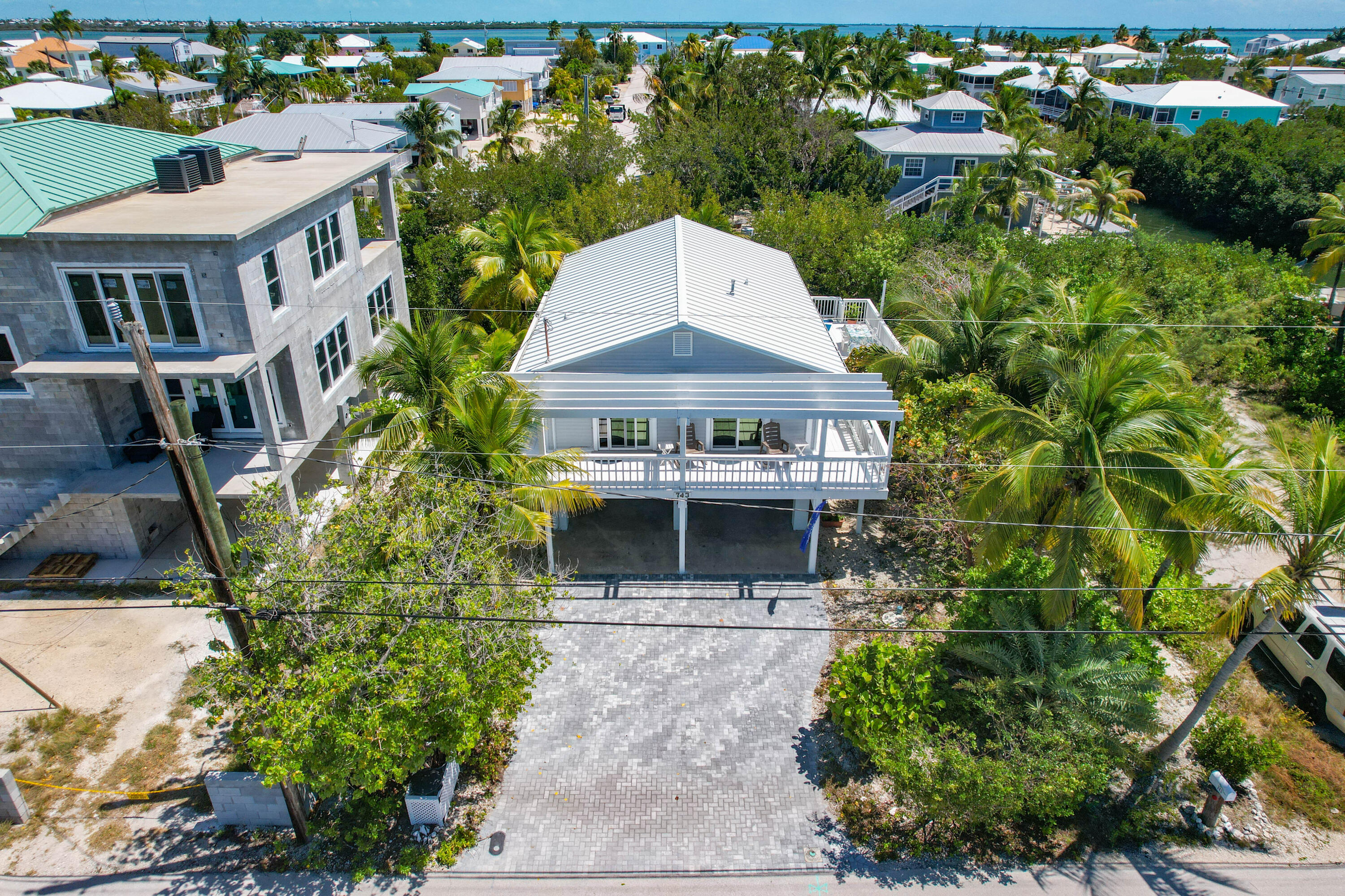 743 Indies Road