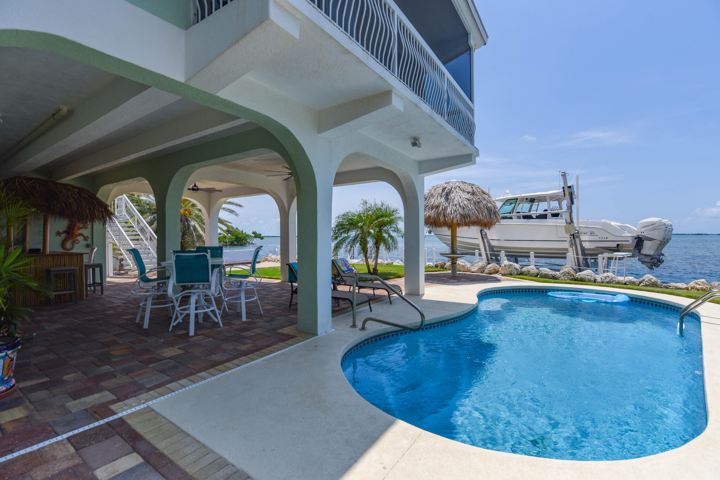 961 W Indies Drive