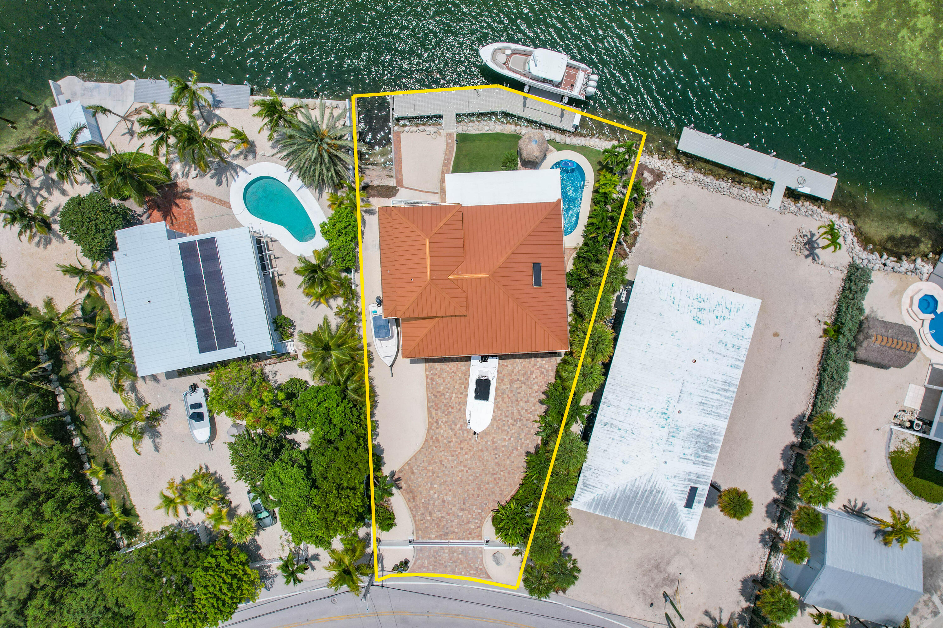 961 W Indies Drive
