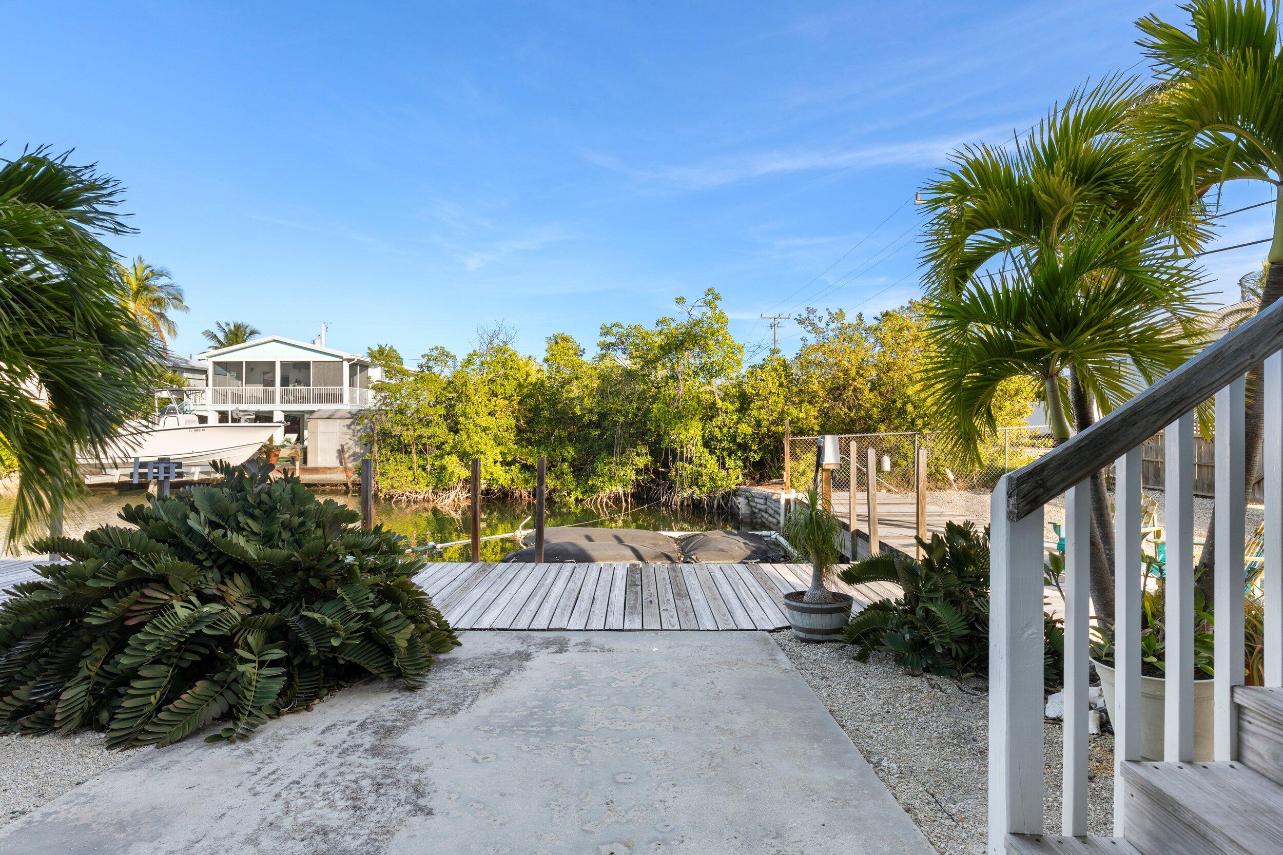 487 489 Pirates Road