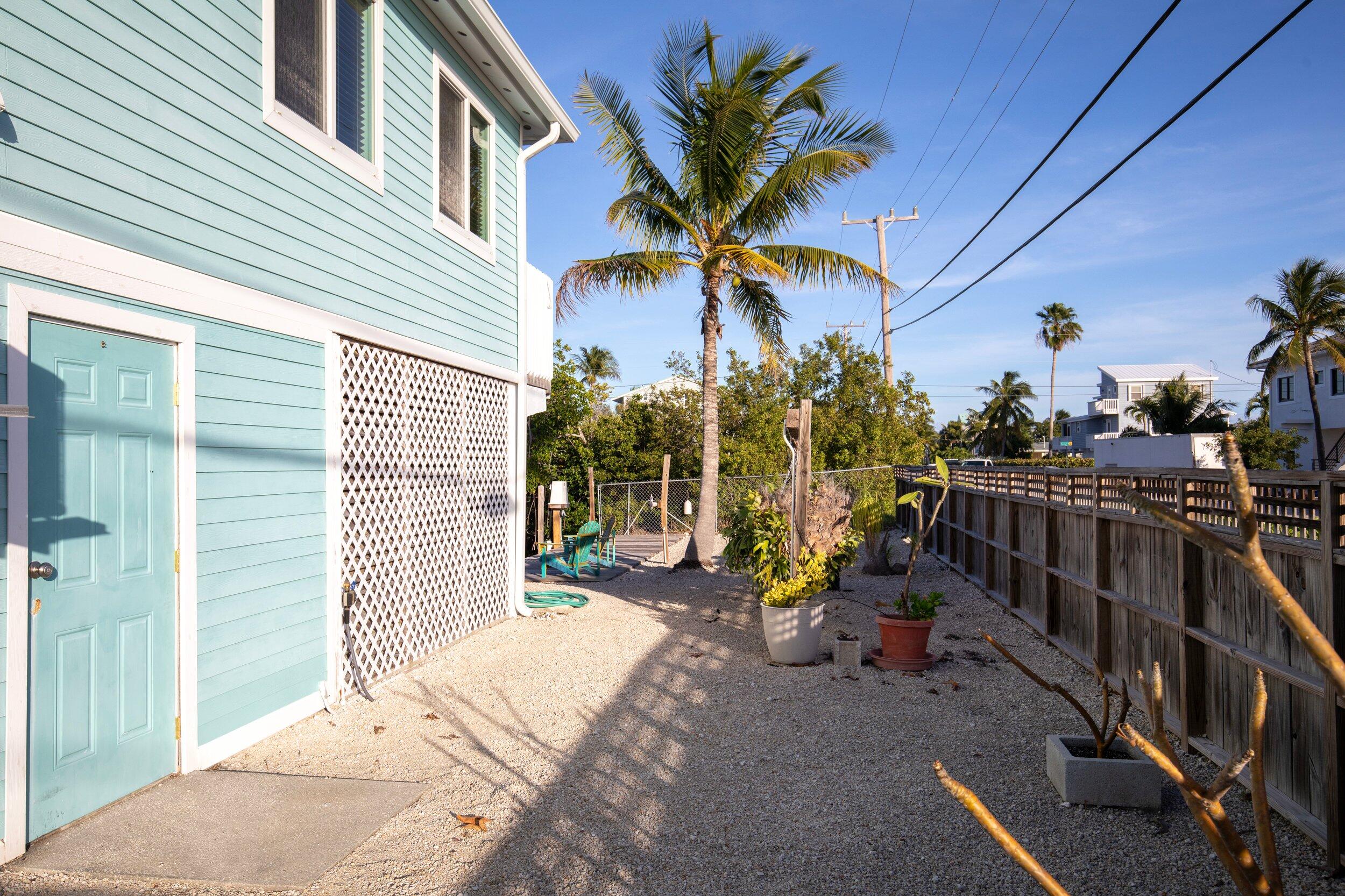 487 489 Pirates Road