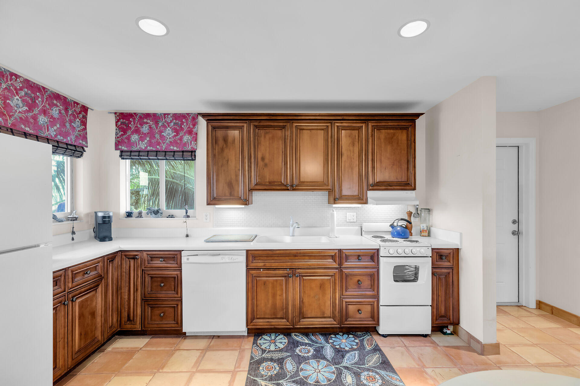 27317 Cayman Lane