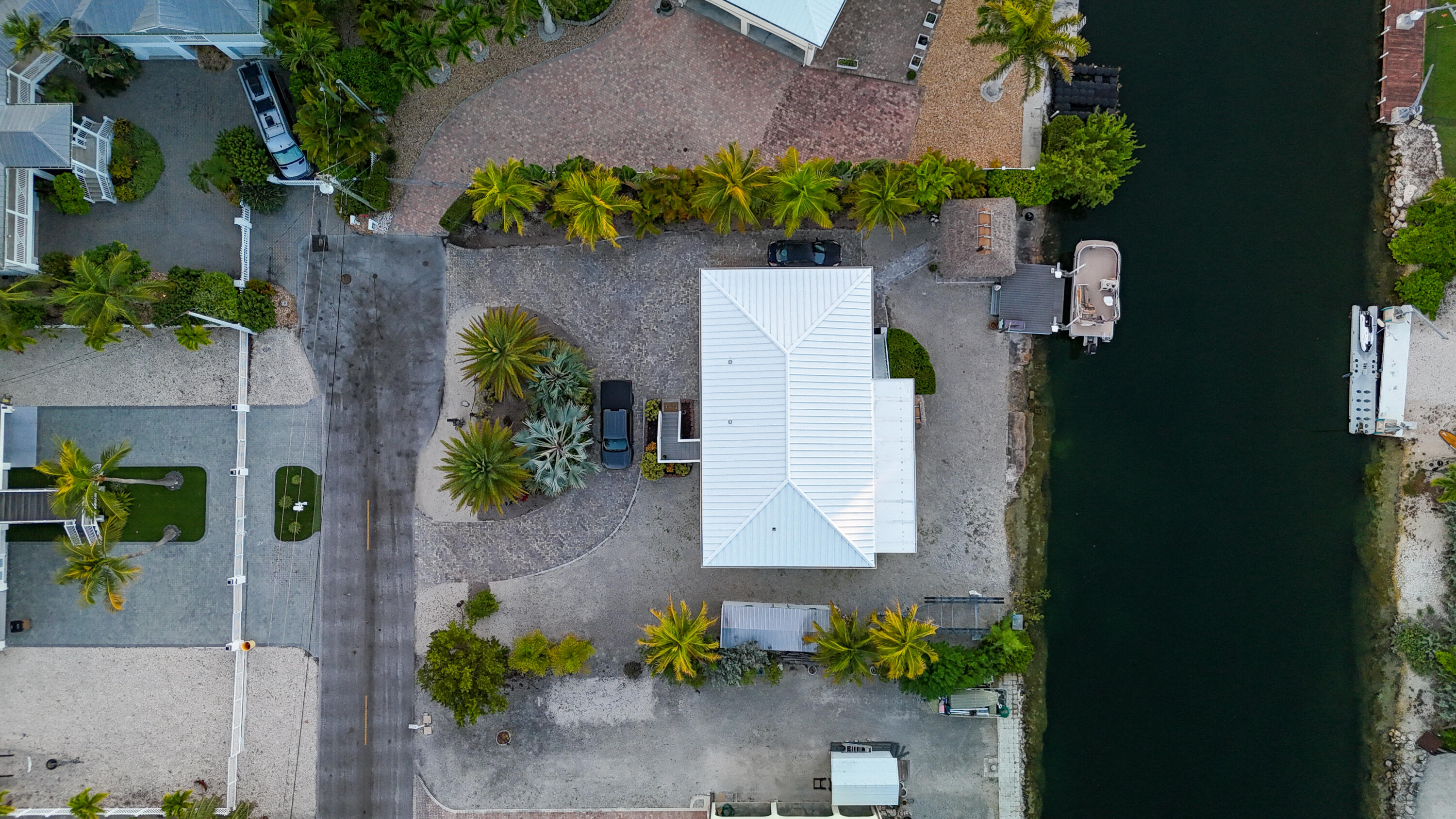 43 Venetian Way