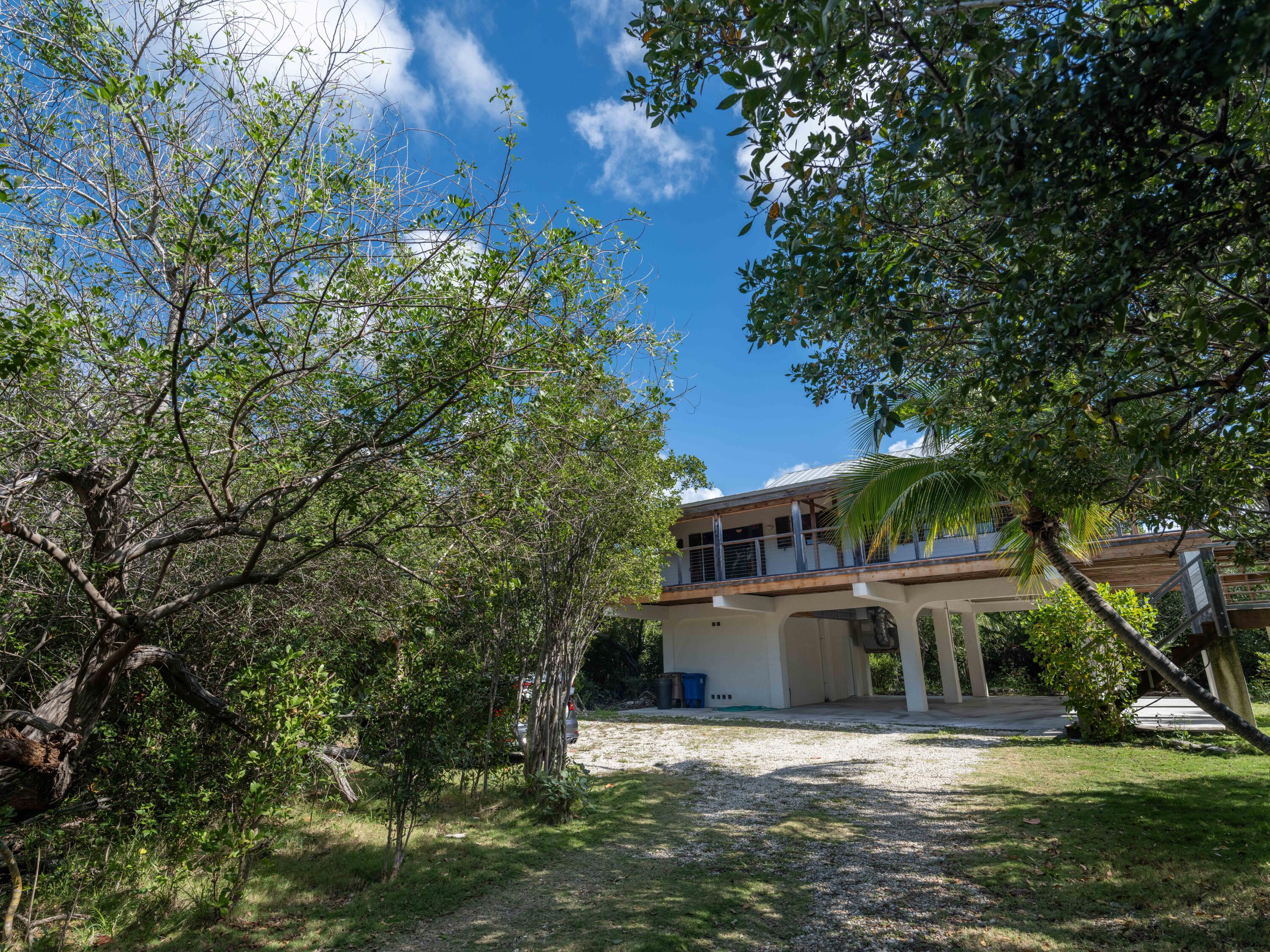 529 W Shore Drive