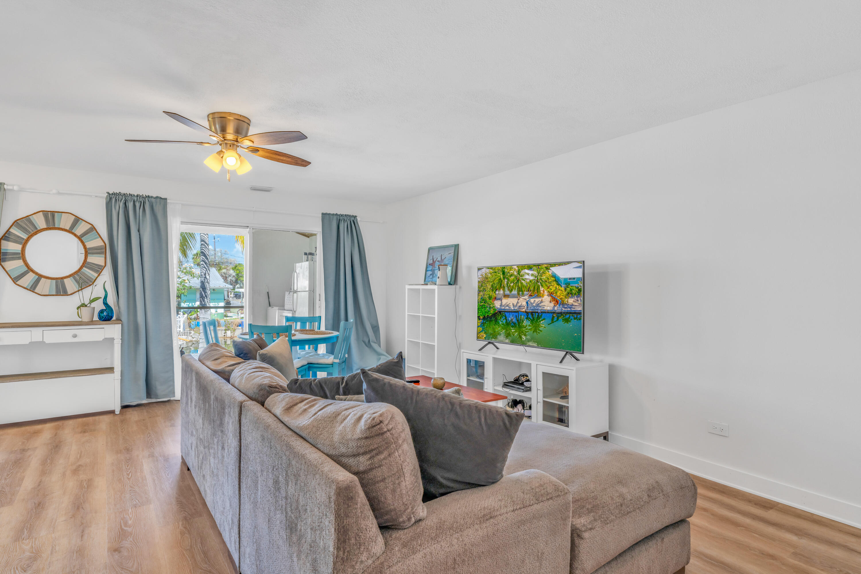 1590 Gardenia Lane