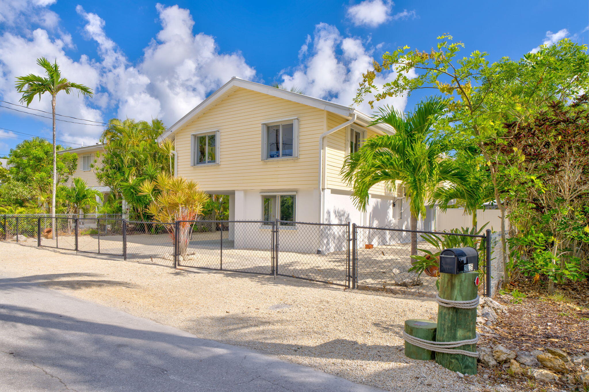 29025 Geranium Drive