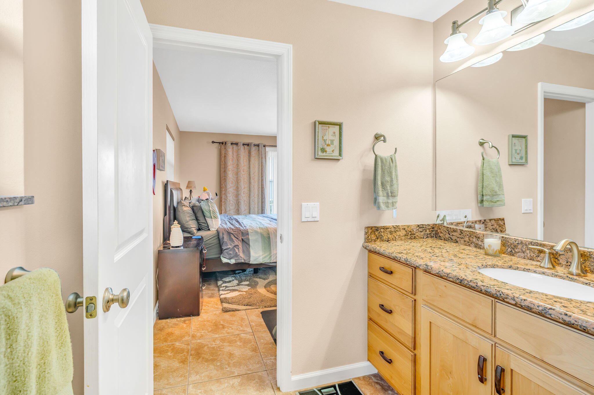27417 Tobago Lane