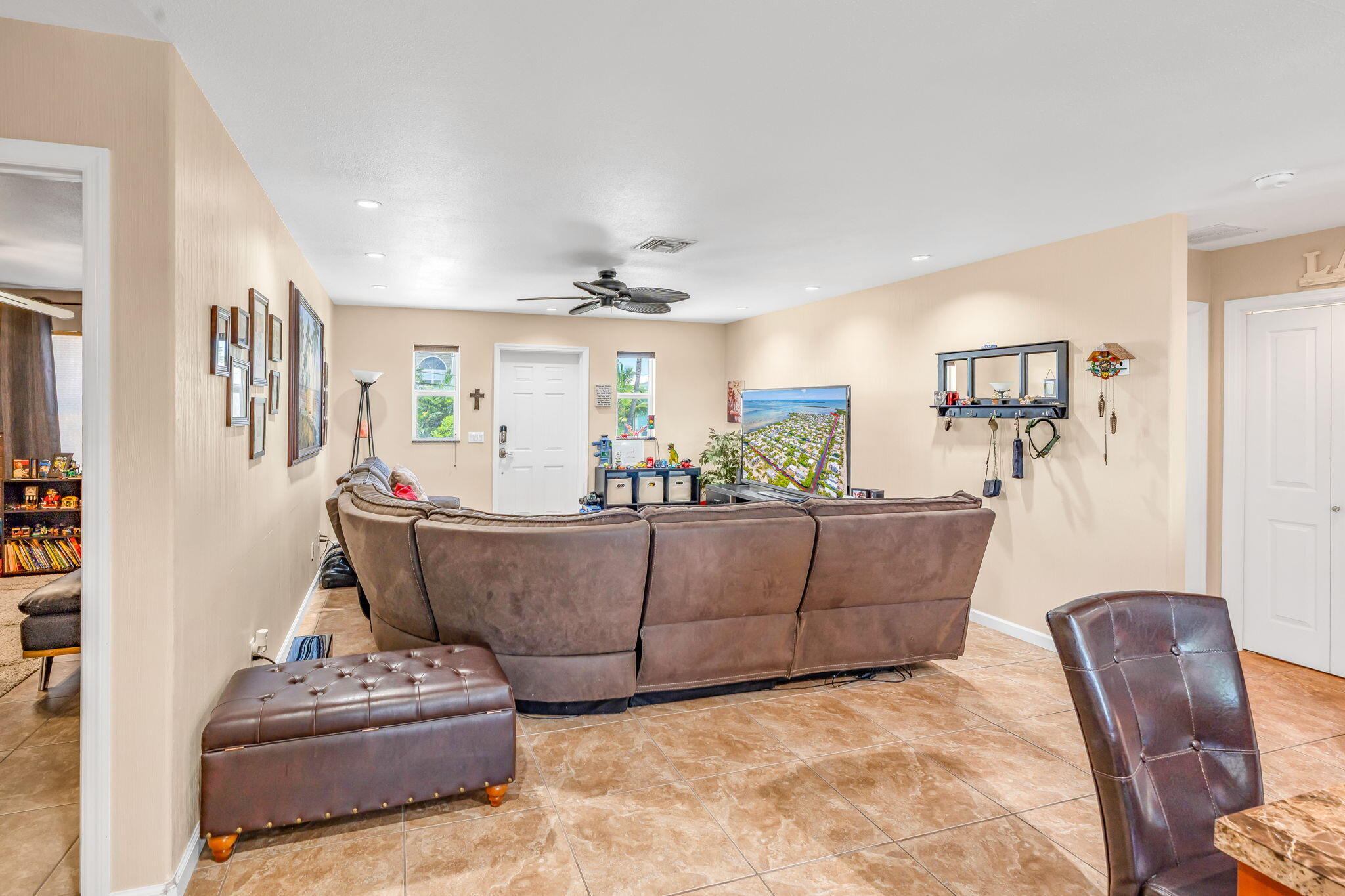 27417 Tobago Lane