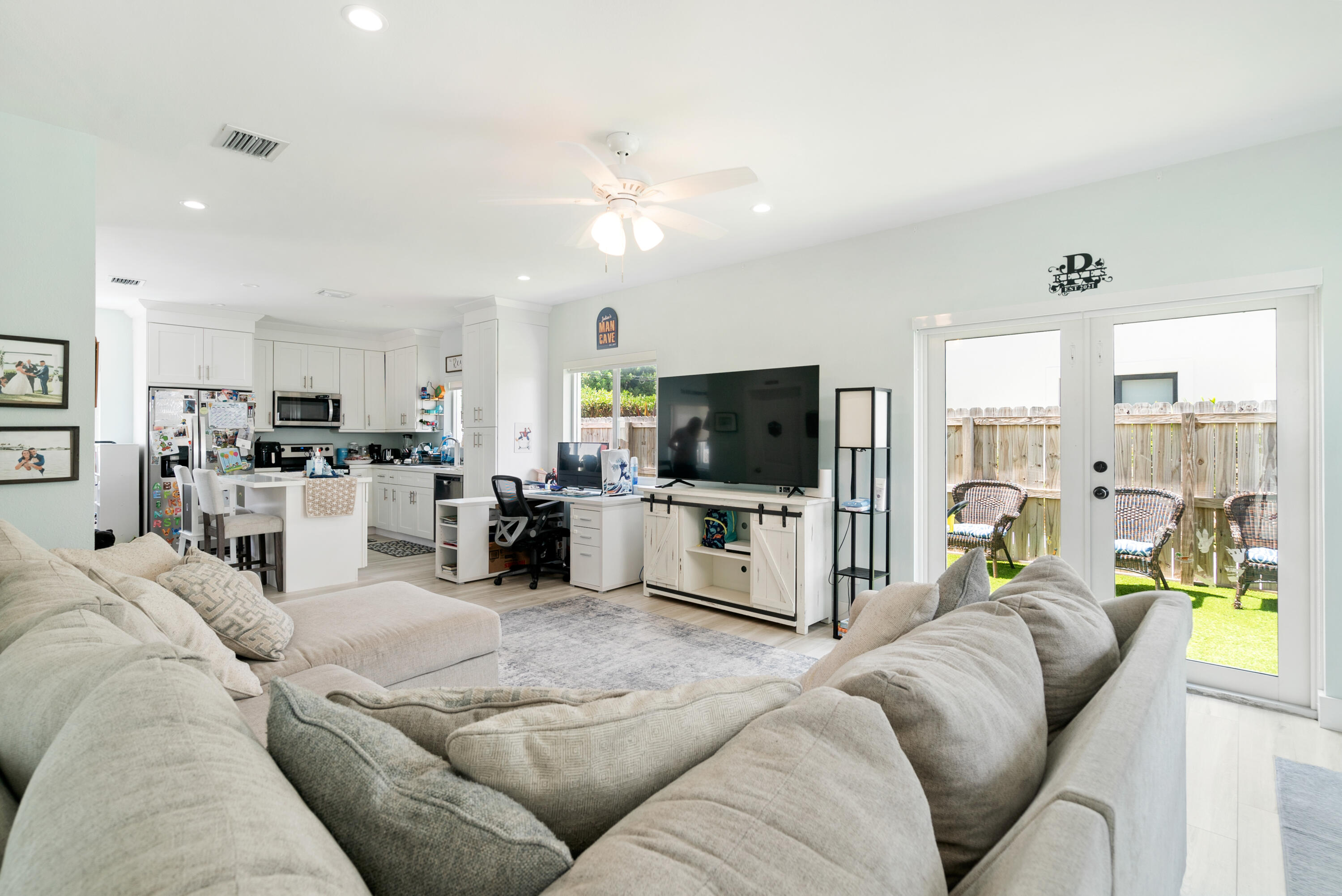 3 Coconut Drive