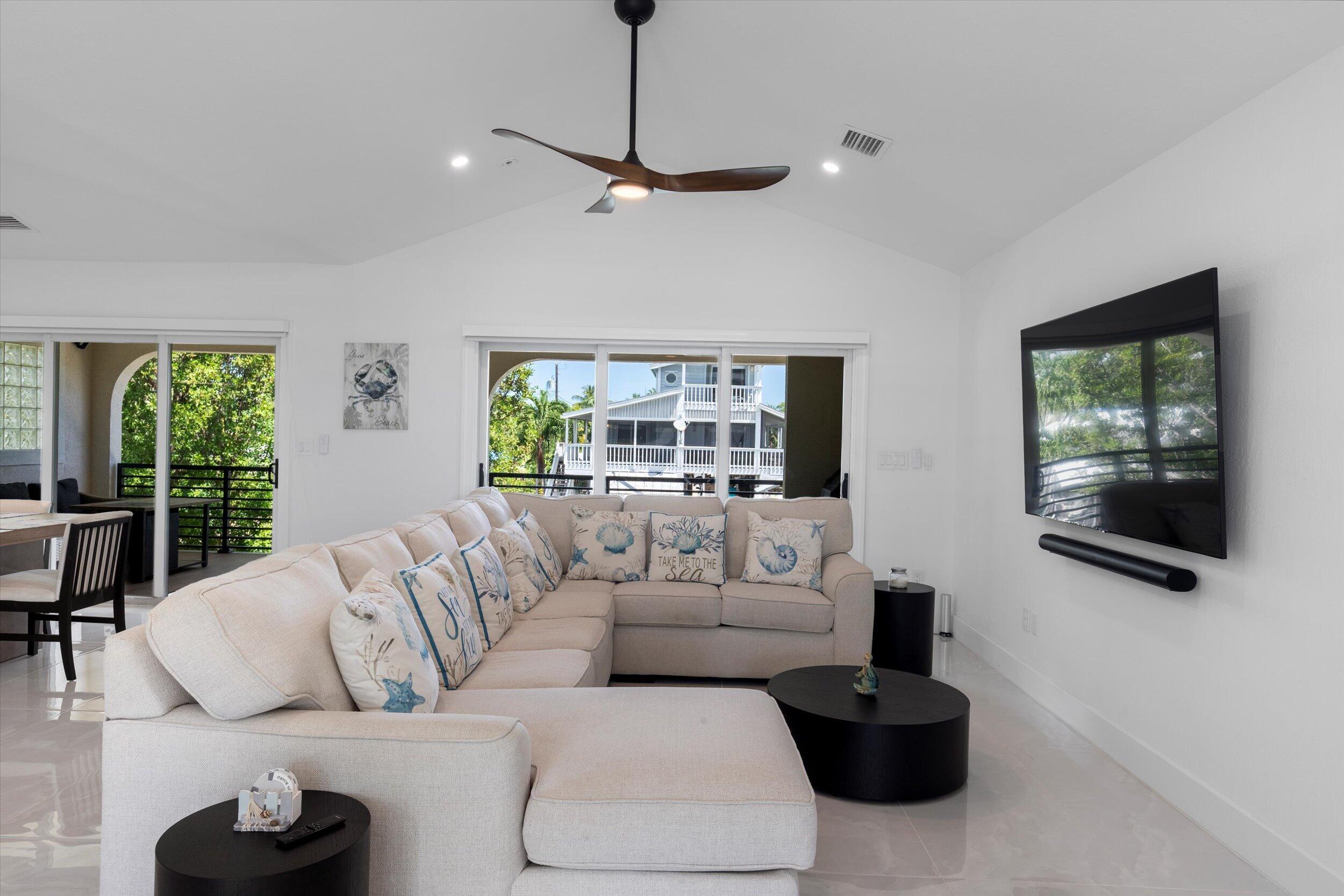 937 Gulf Drive