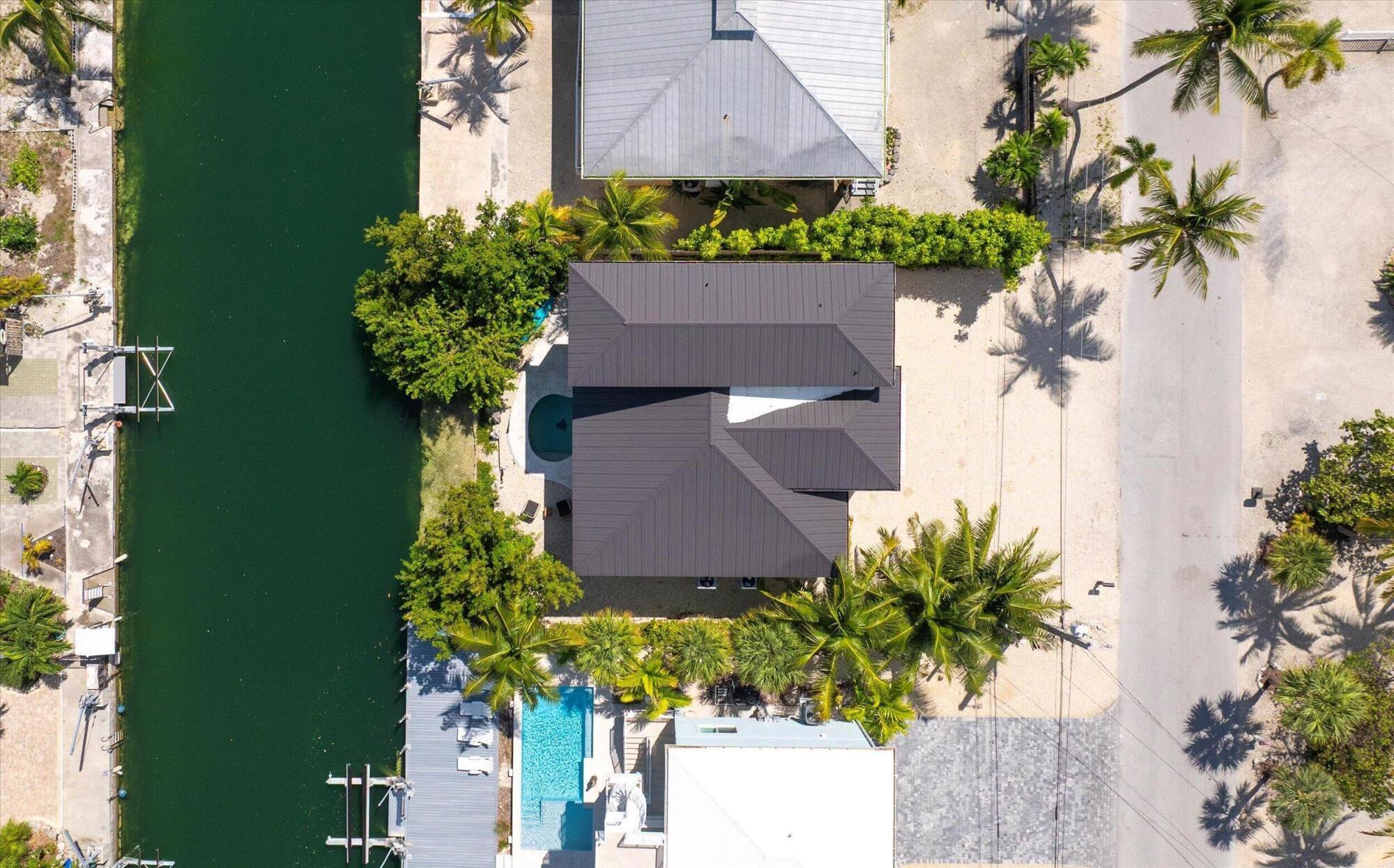 937 Gulf Drive