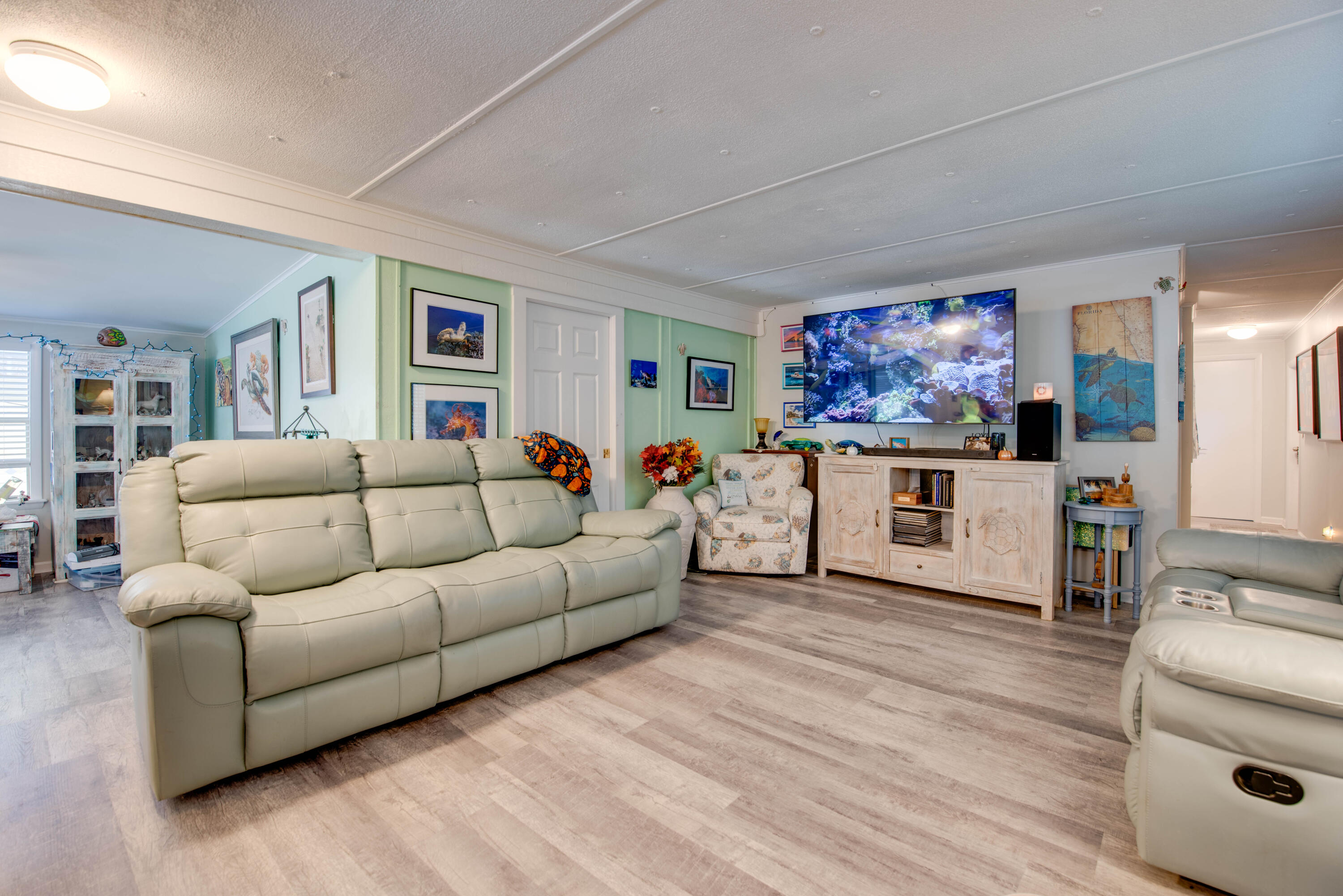 27940 Lobster Tail Trail