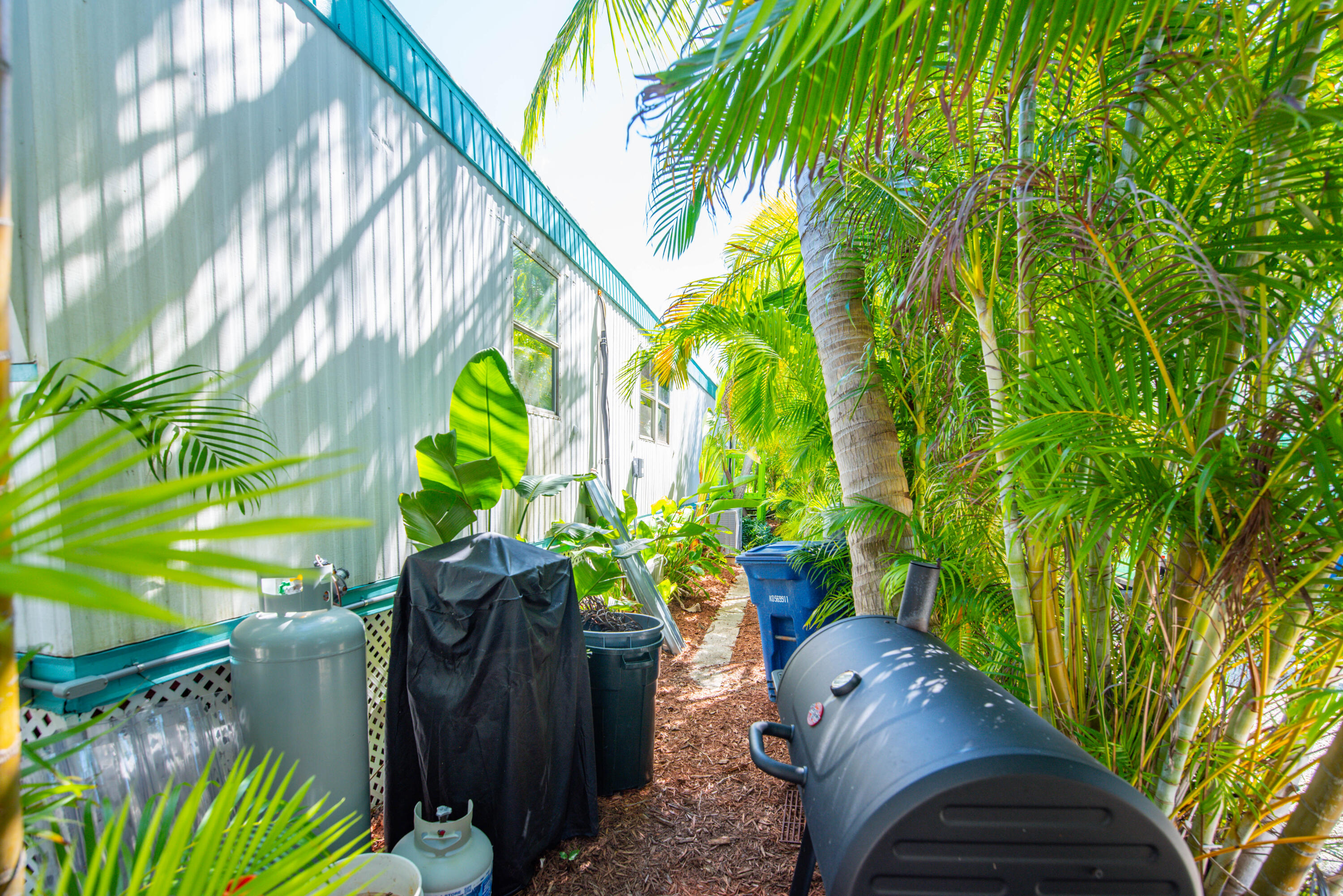 27940 Lobster Tail Trail