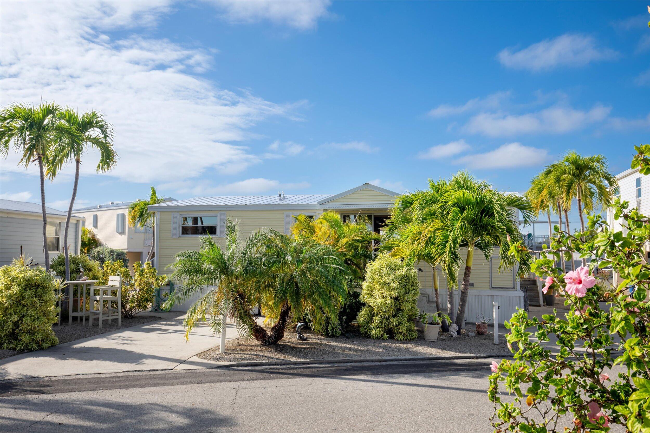 701 Spanish Main Drive Unit: 333\334