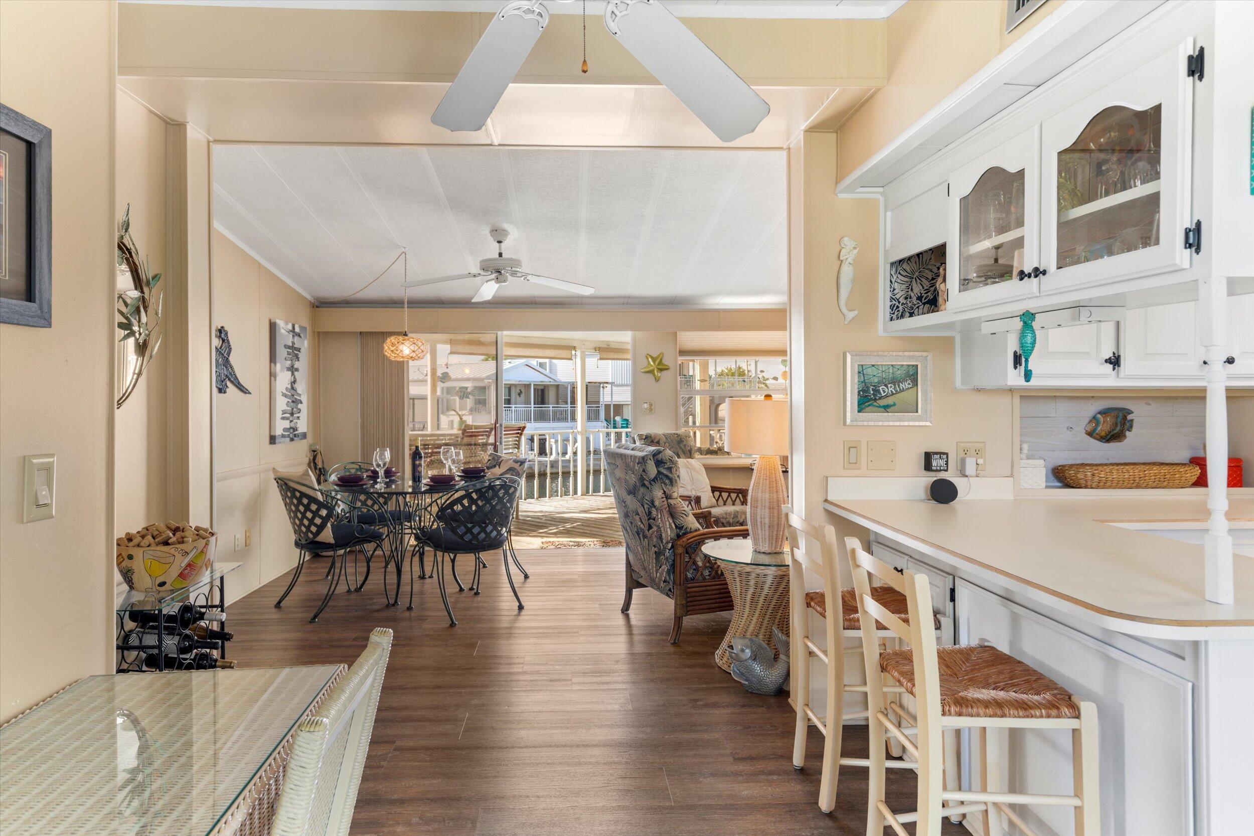 701 Spanish Main Drive Unit: 333\334