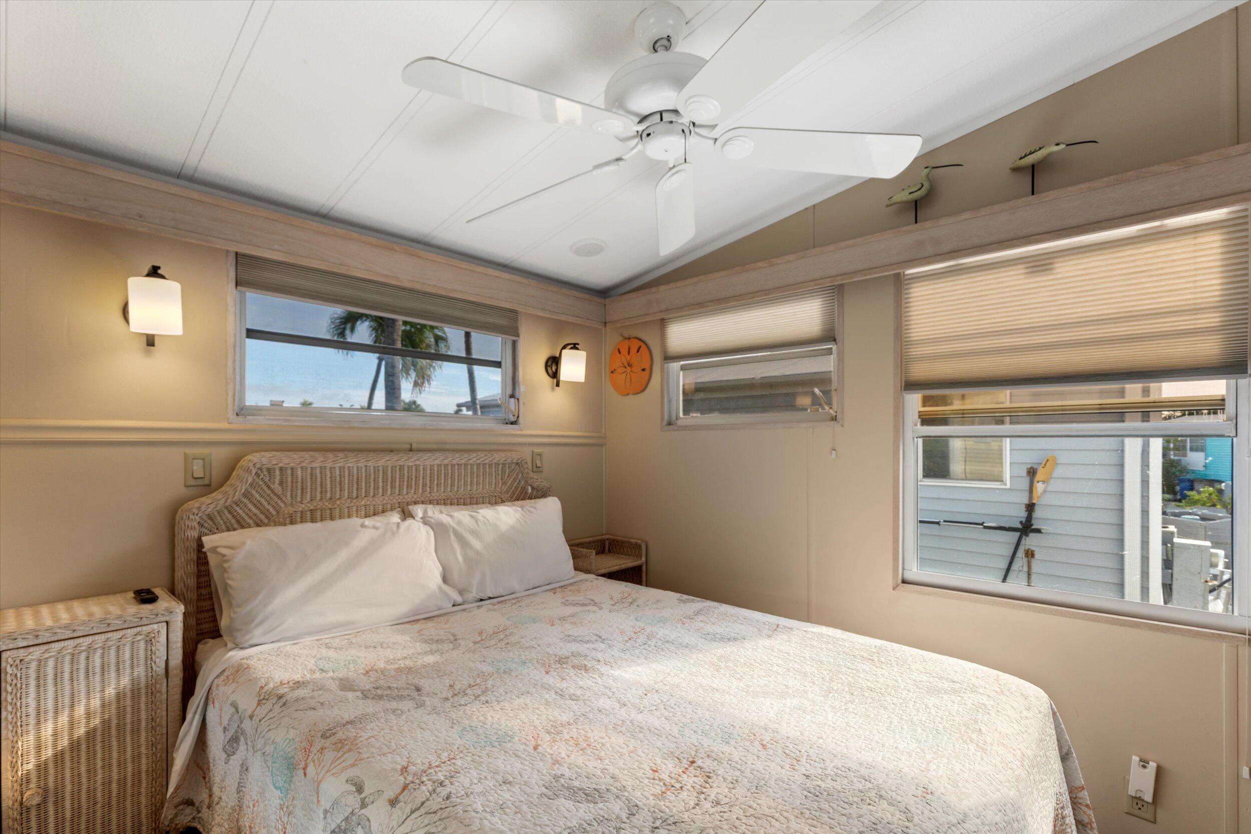 701 Spanish Main Drive Unit: 333\334