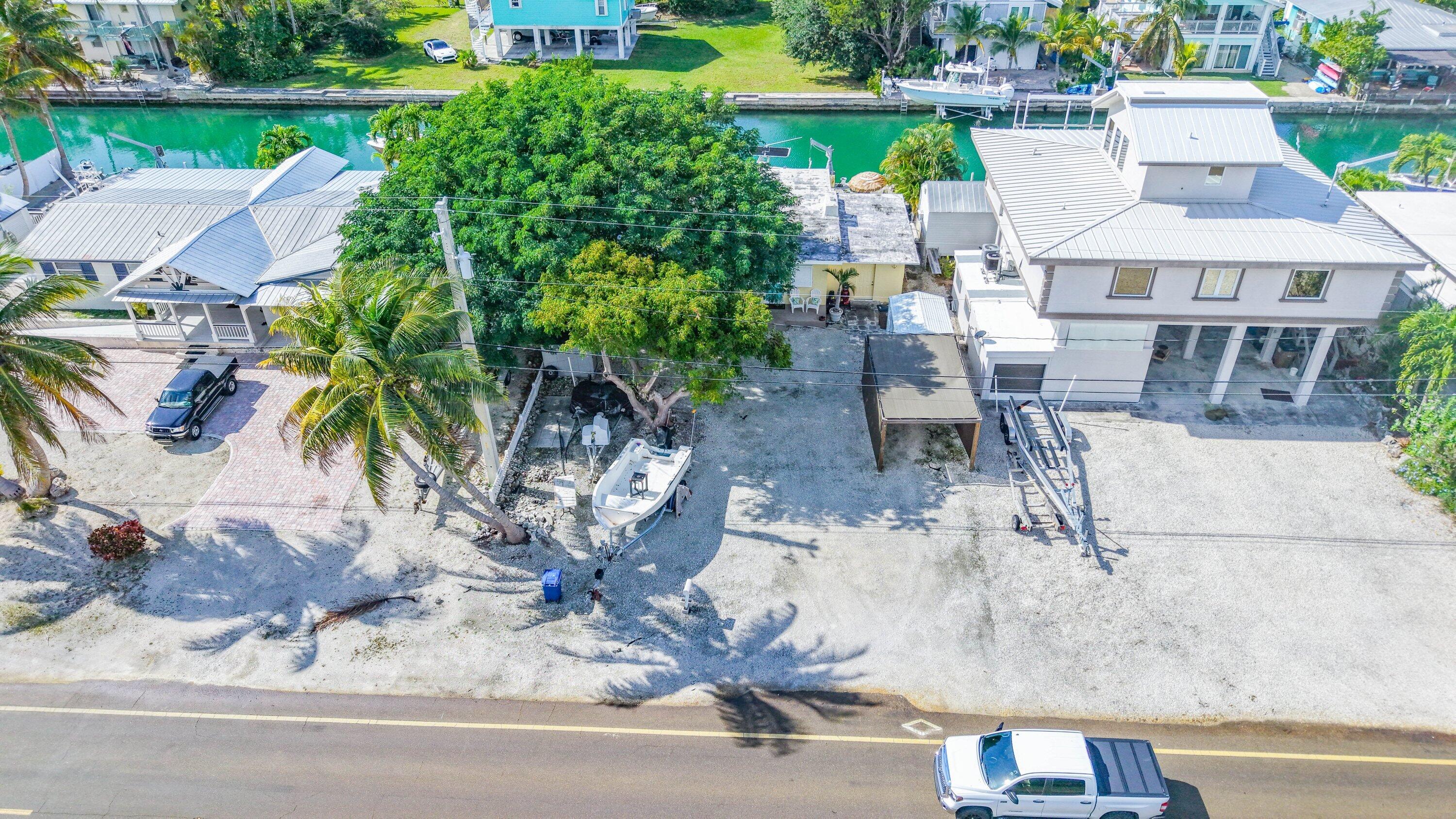 360 W Shore Drive