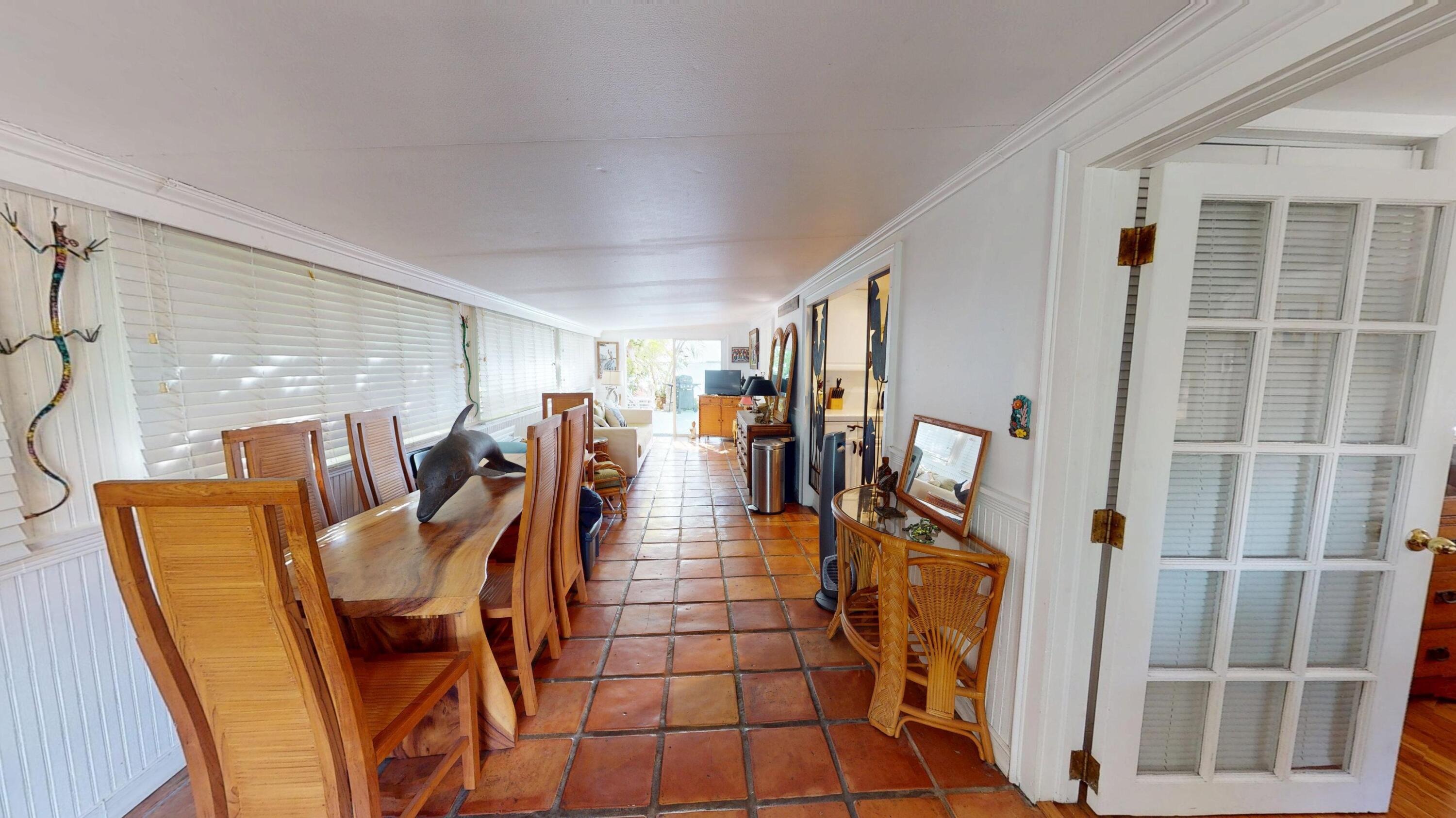 6800 Maloney Avenue Unit: 112