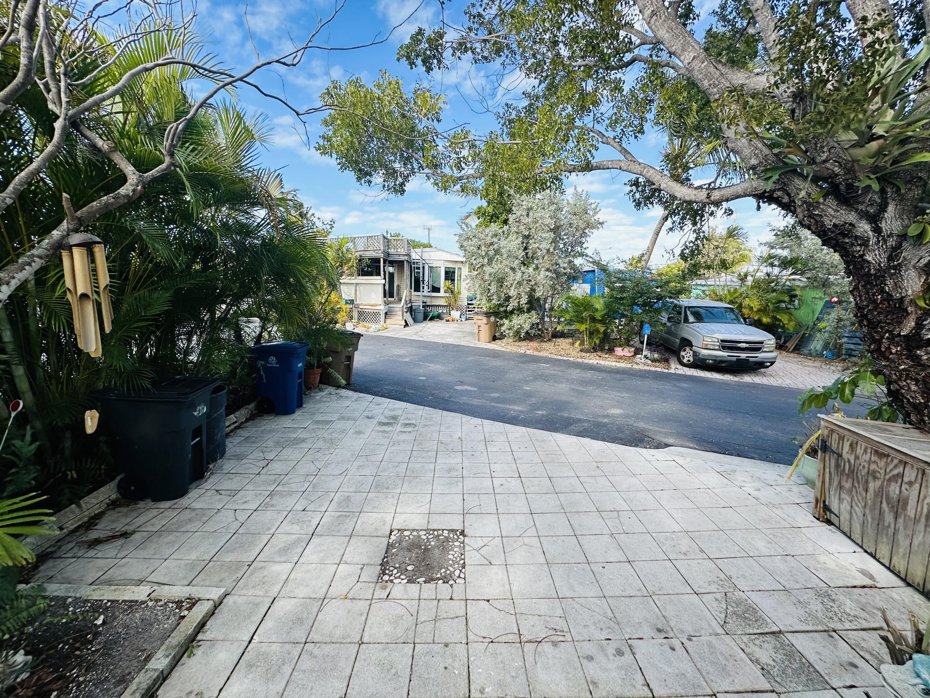 6800 Maloney Avenue Unit: 112