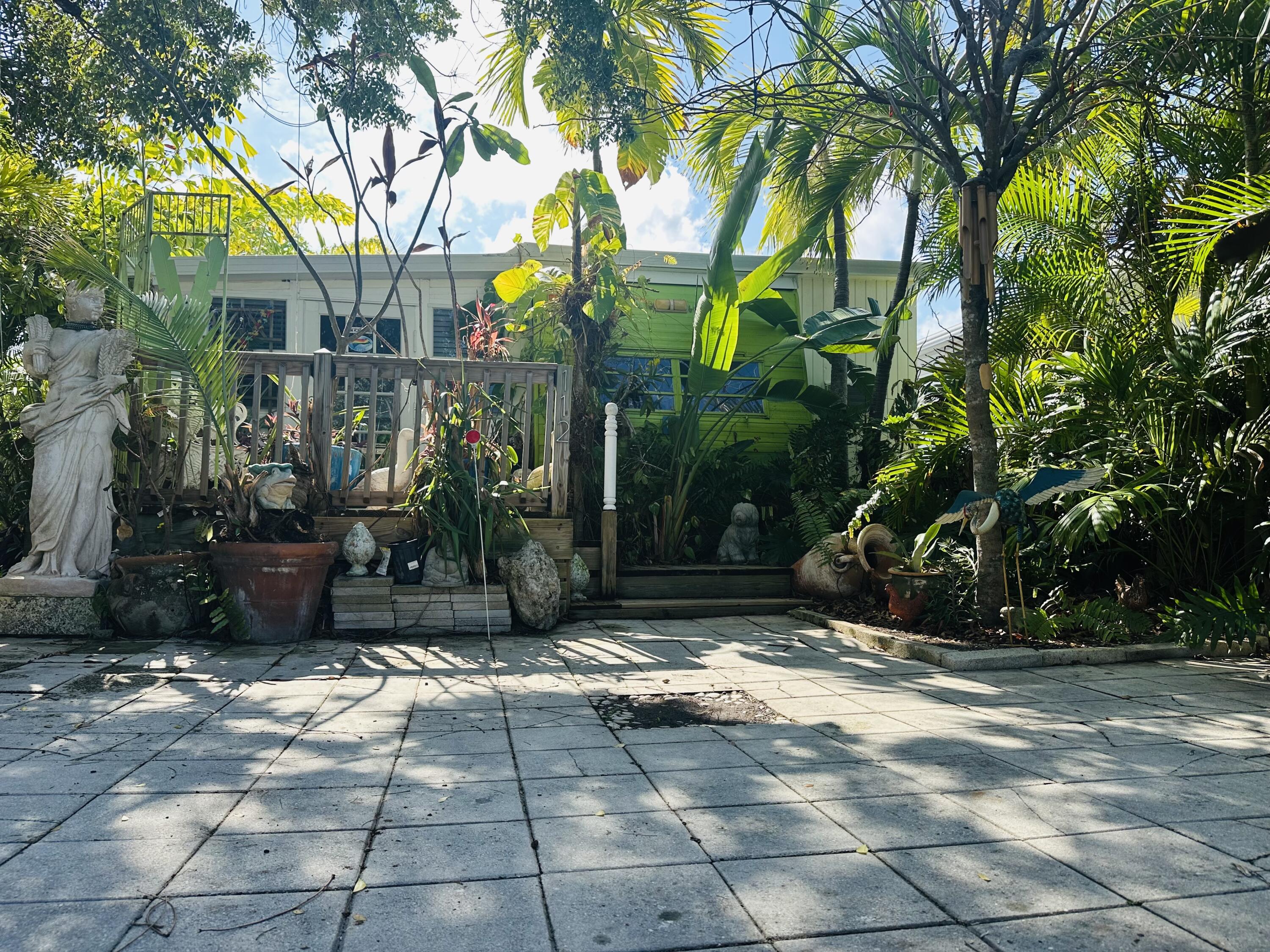 6800 Maloney Avenue Unit: 112