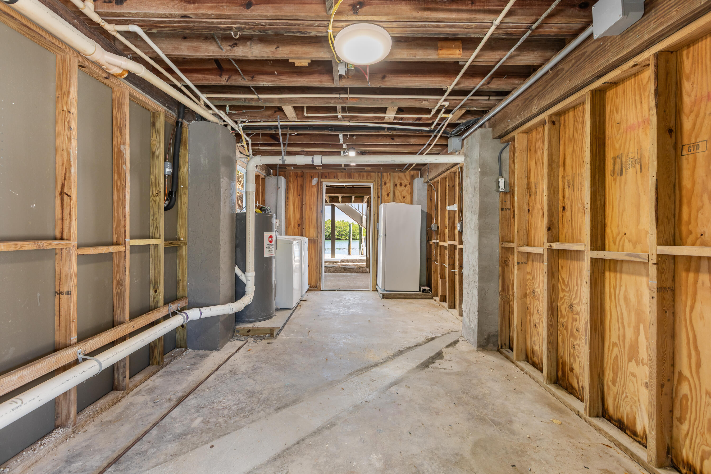 1082 Bay Drive