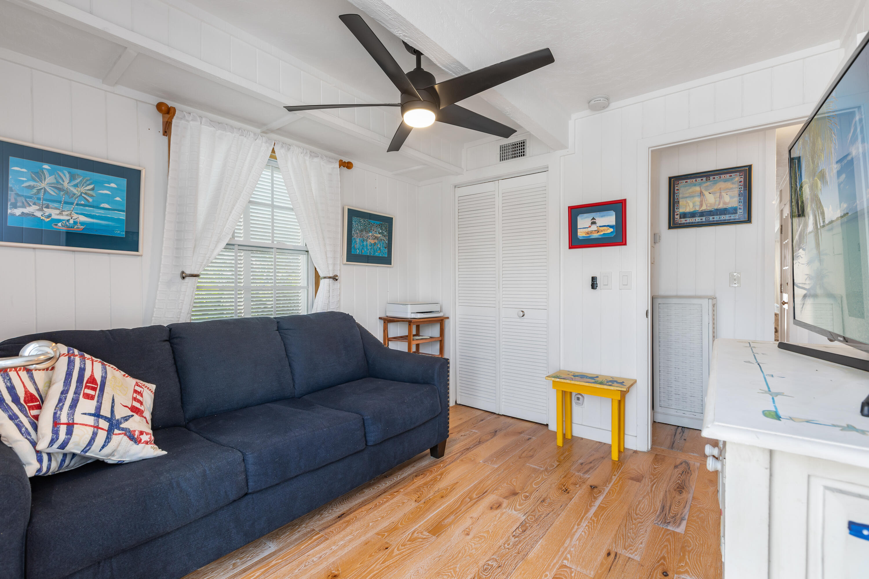 1082 Bay Drive