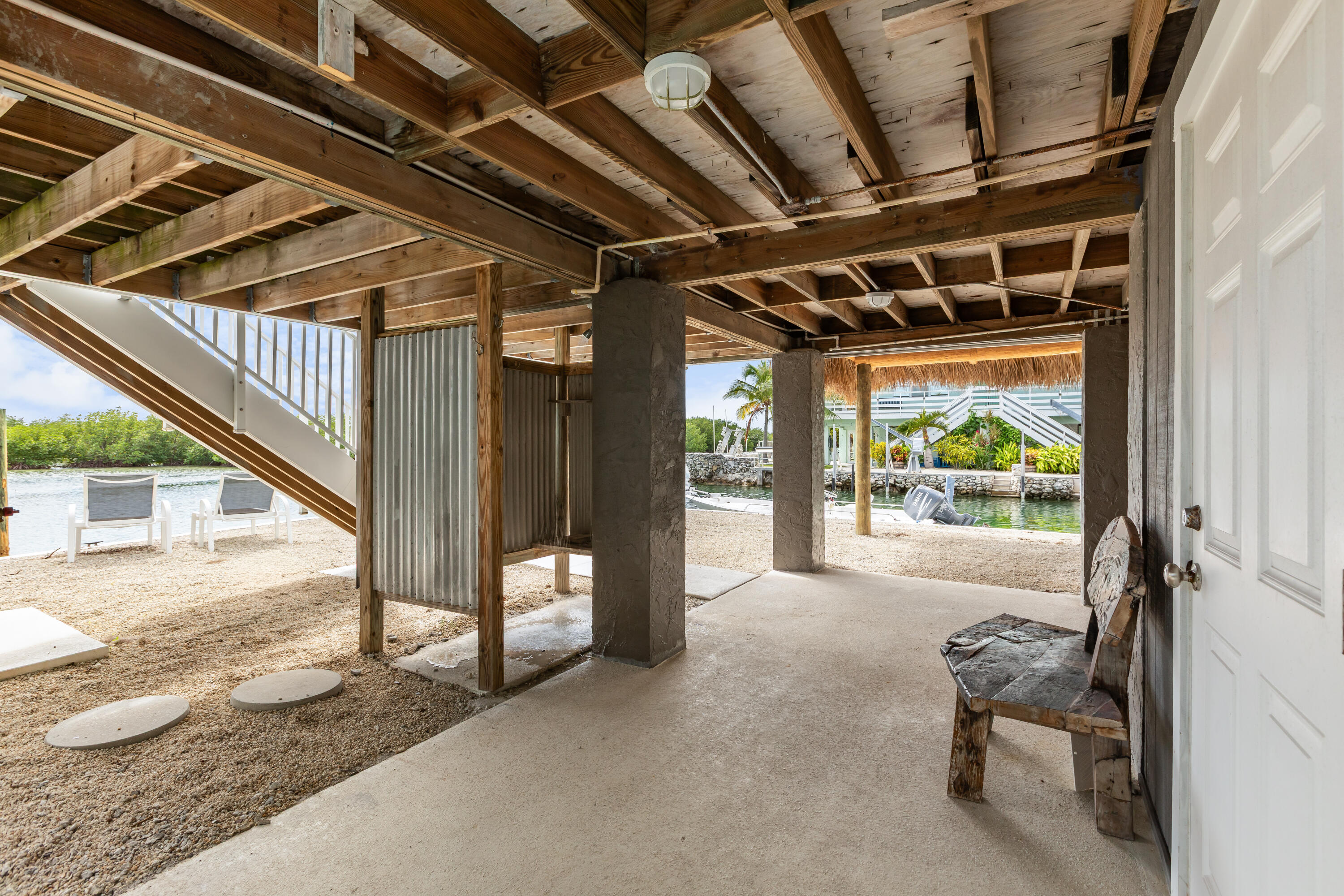 1082 Bay Drive