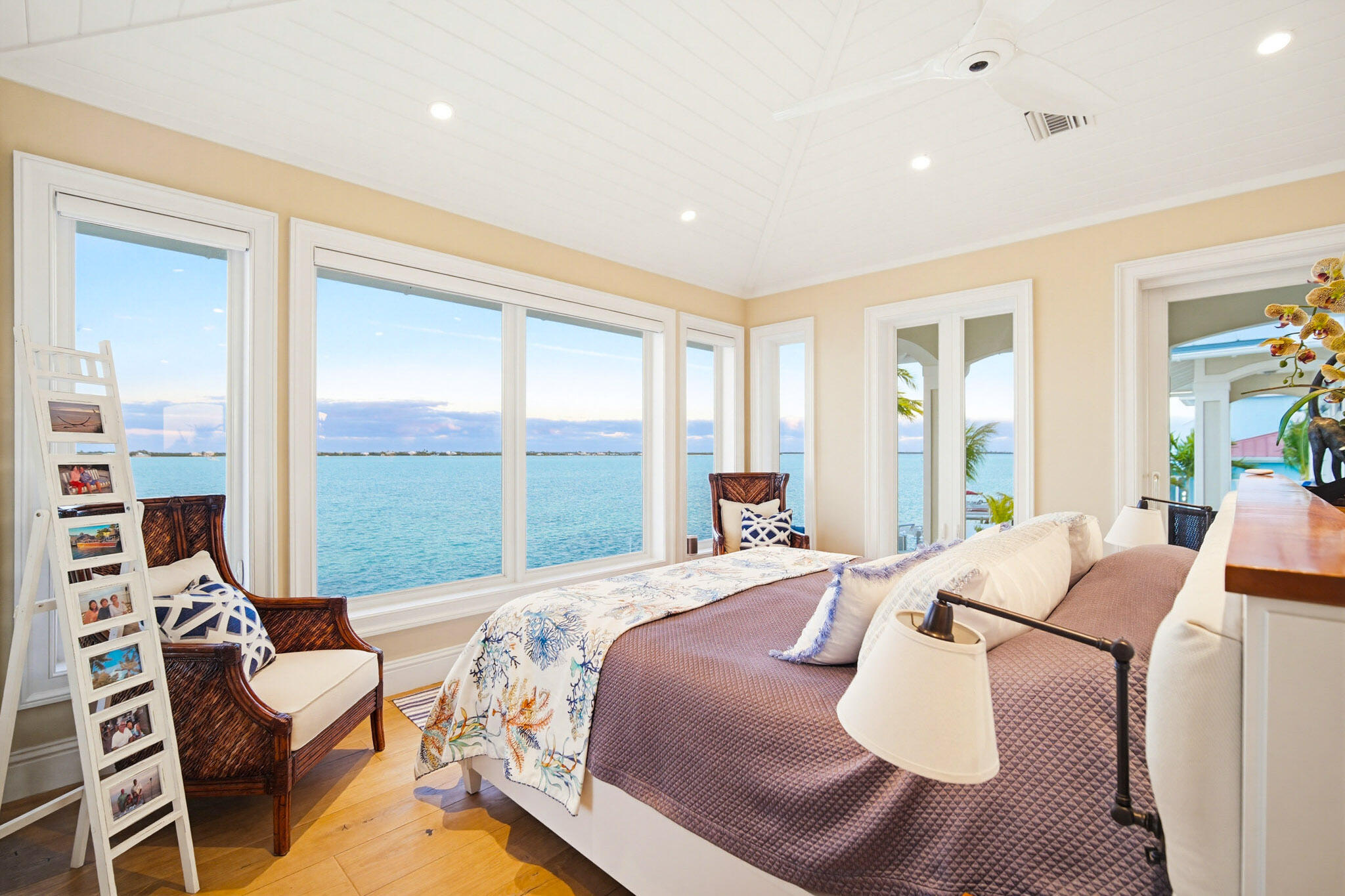 421 La Fitte Road
