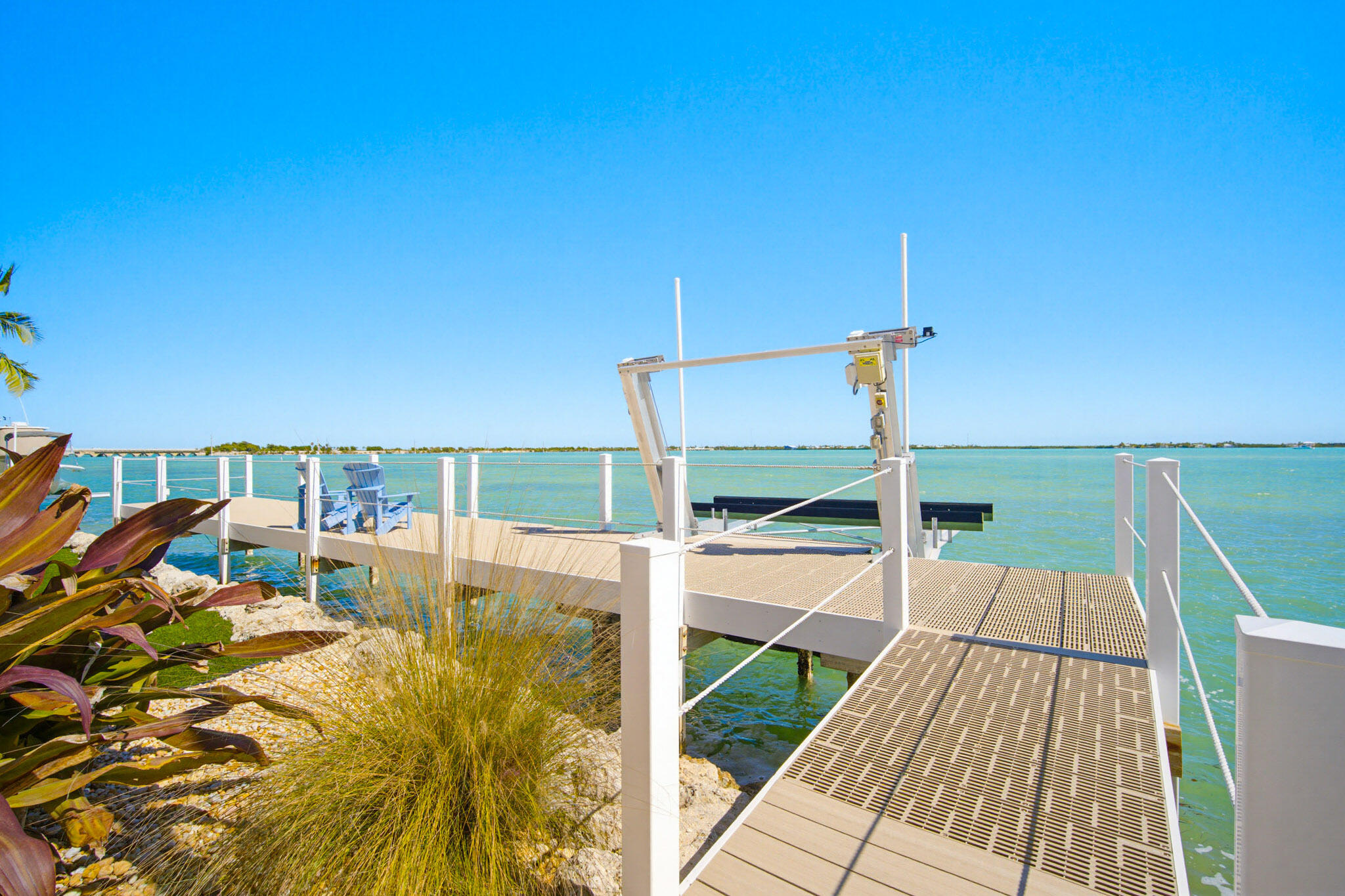 421 La Fitte Road