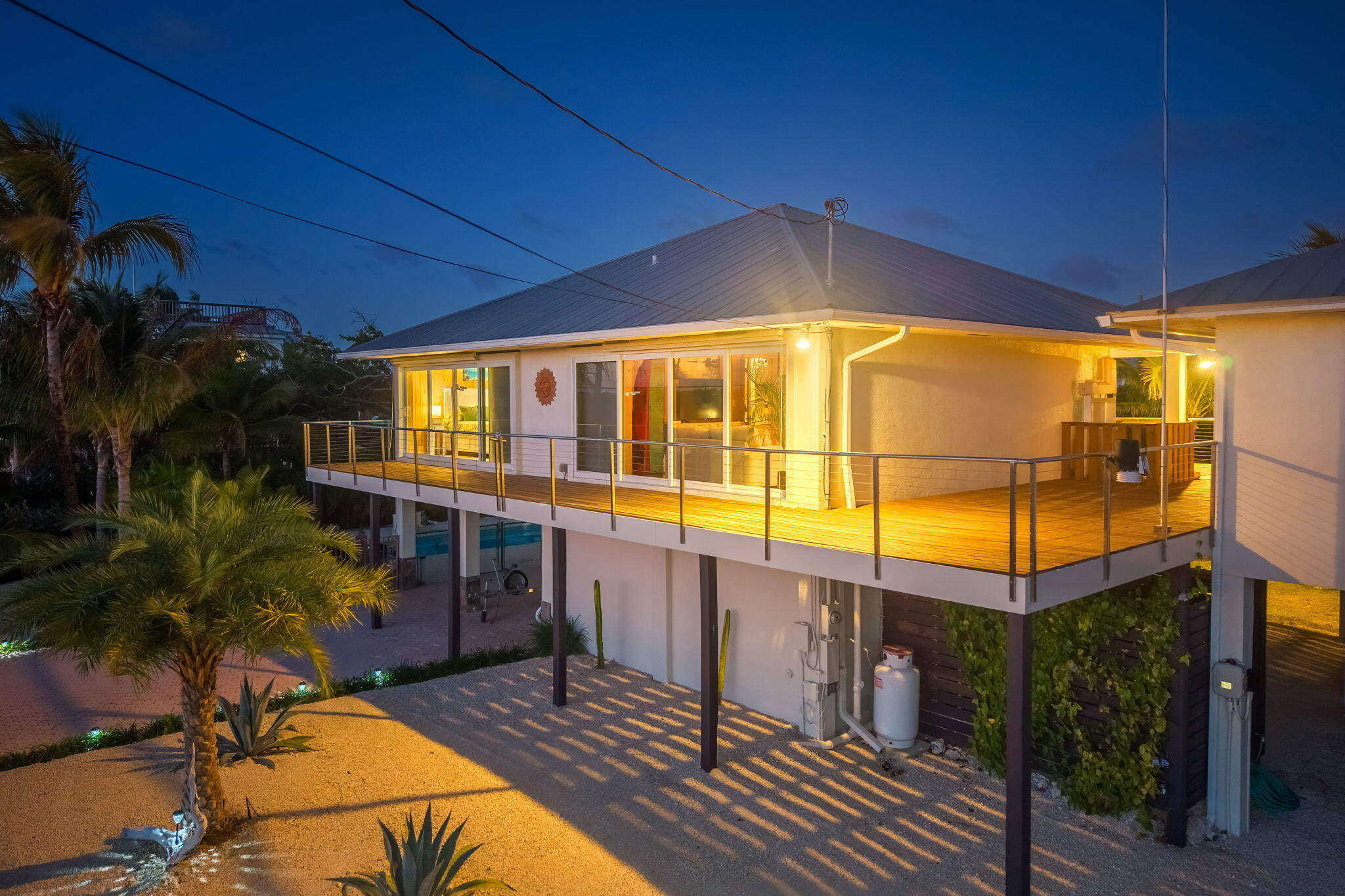 403 Indies Road