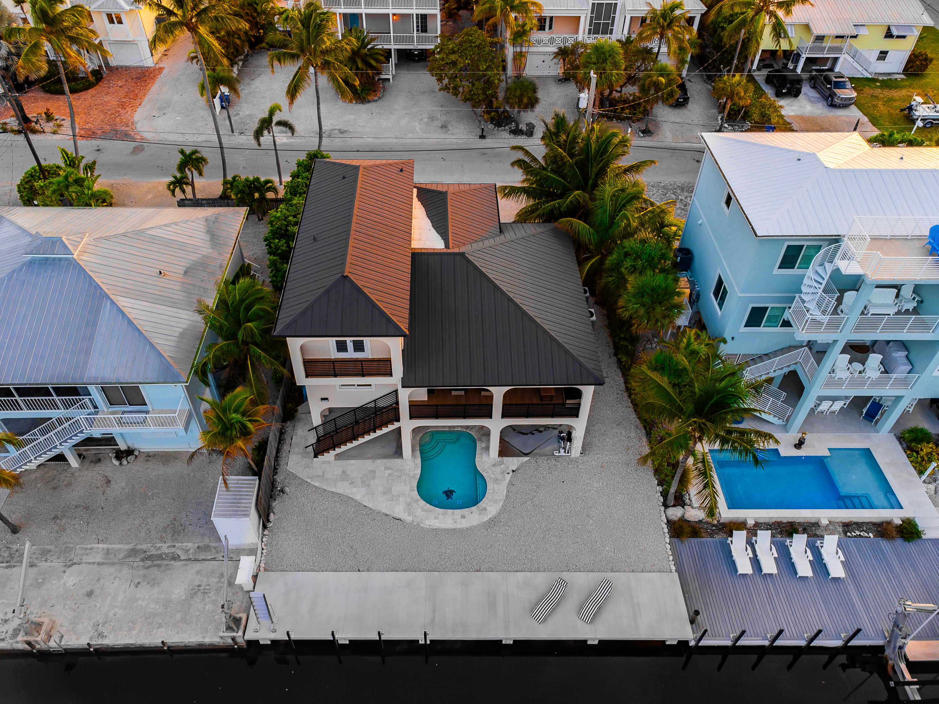 937 Gulf Drive