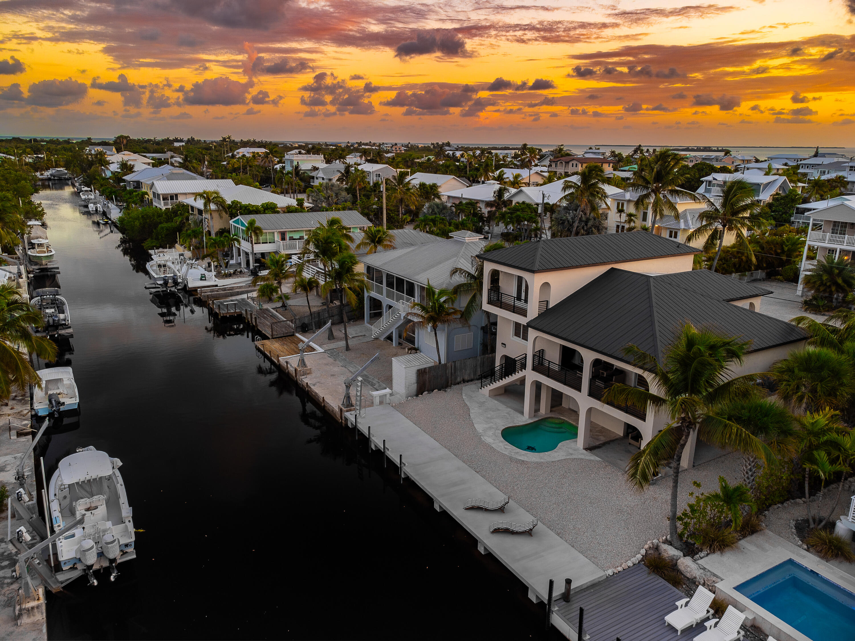 937 Gulf Drive