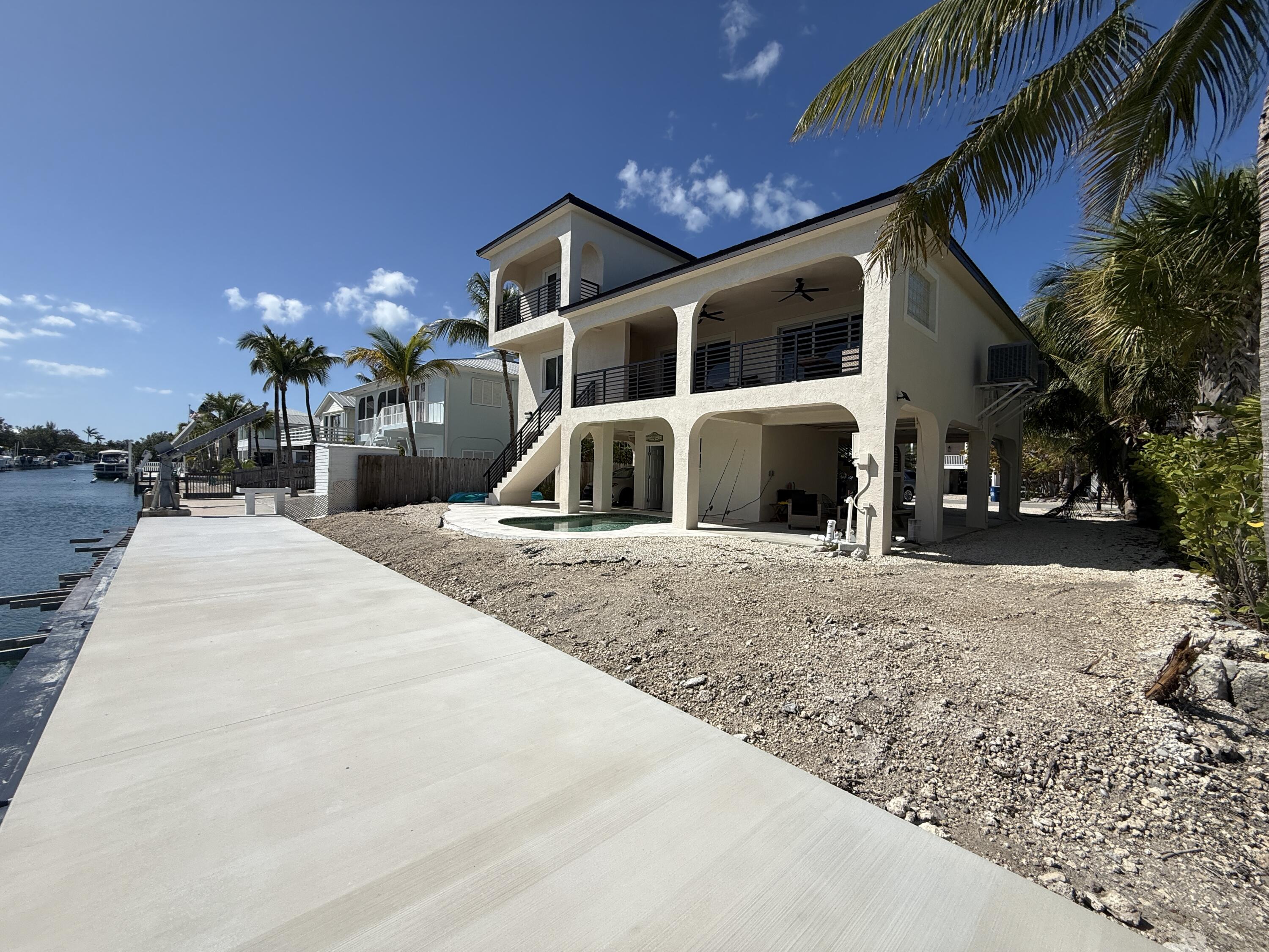 937 Gulf Drive
