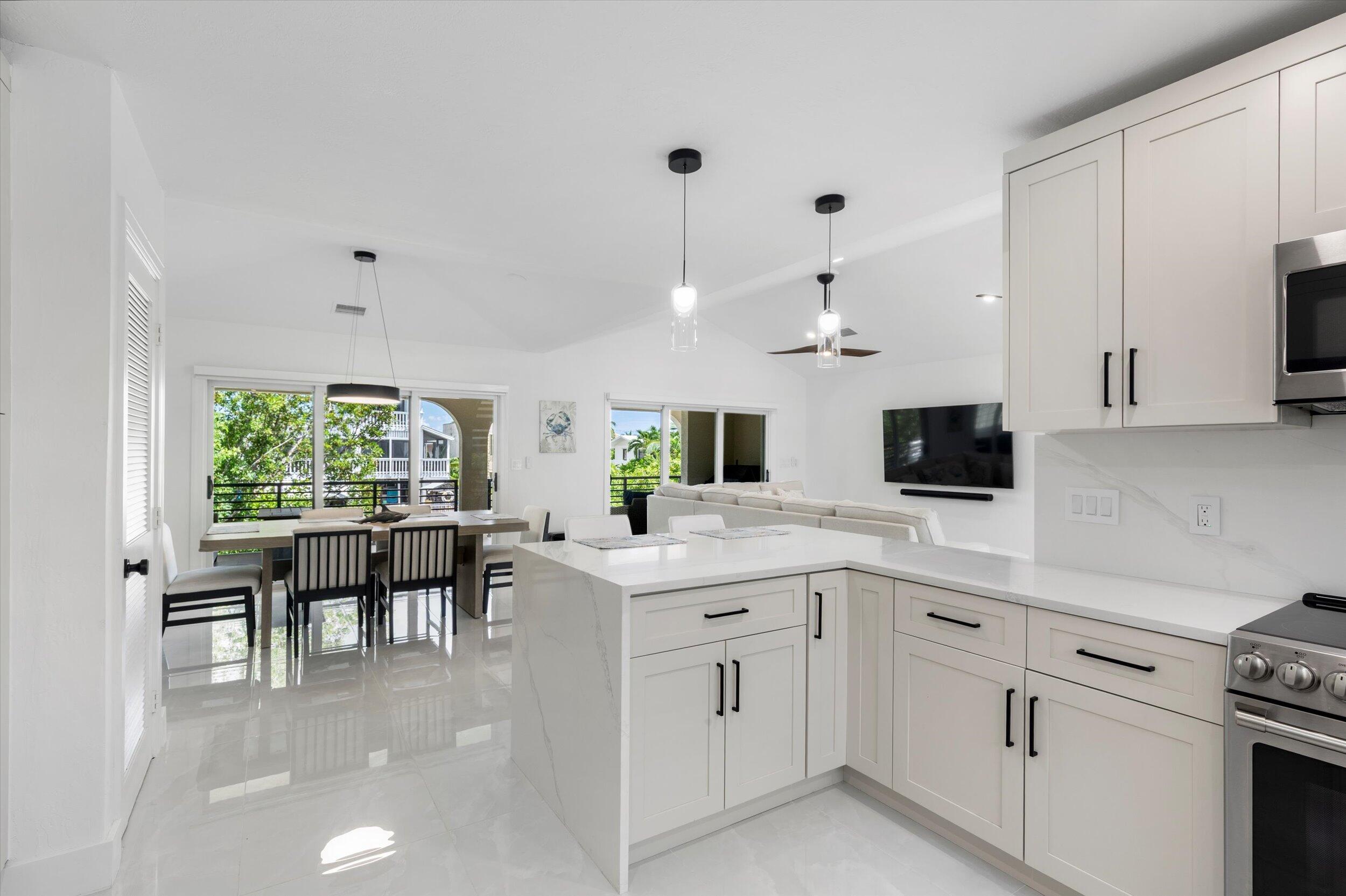 937 Gulf Drive