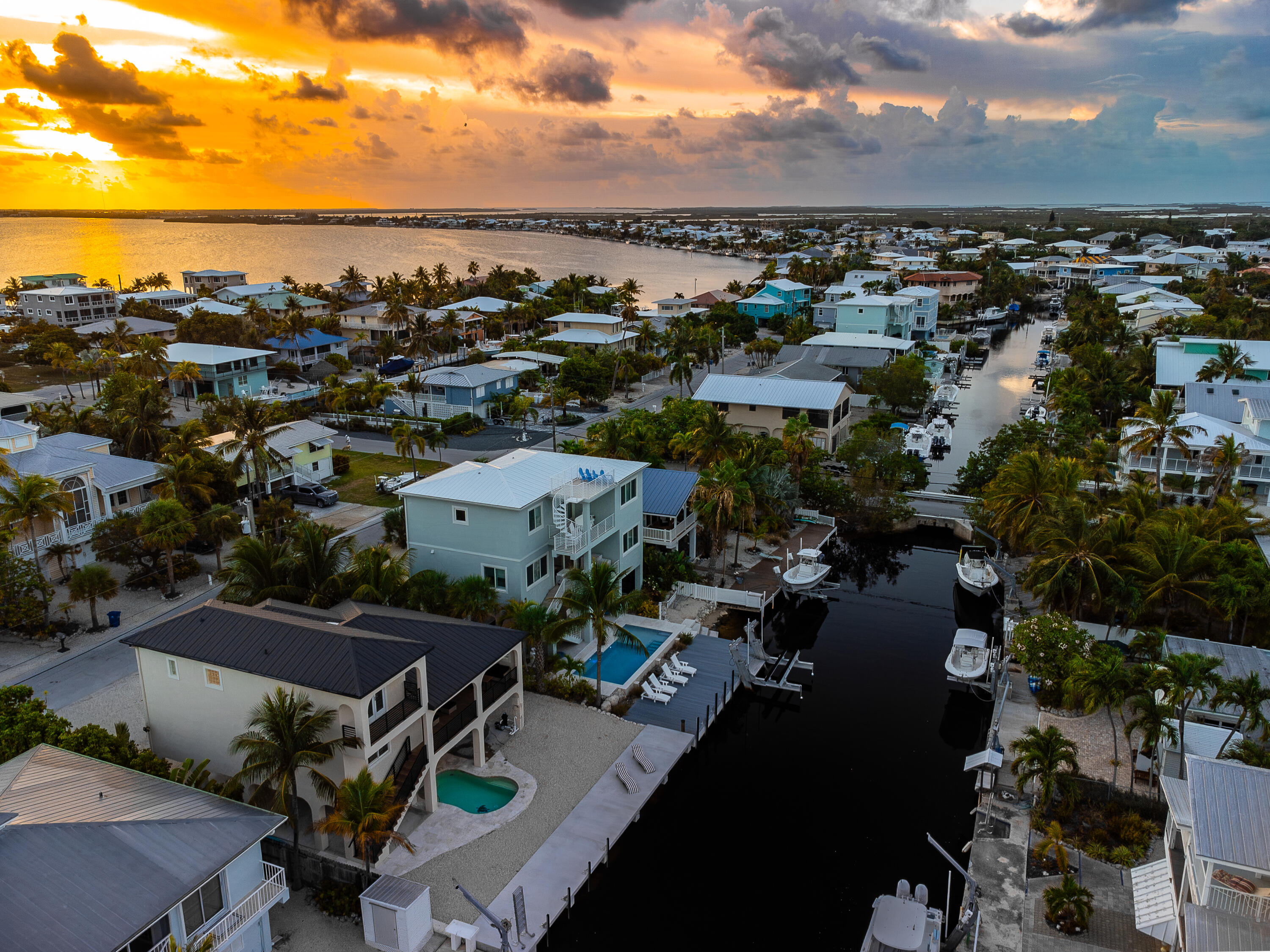 937 Gulf Drive